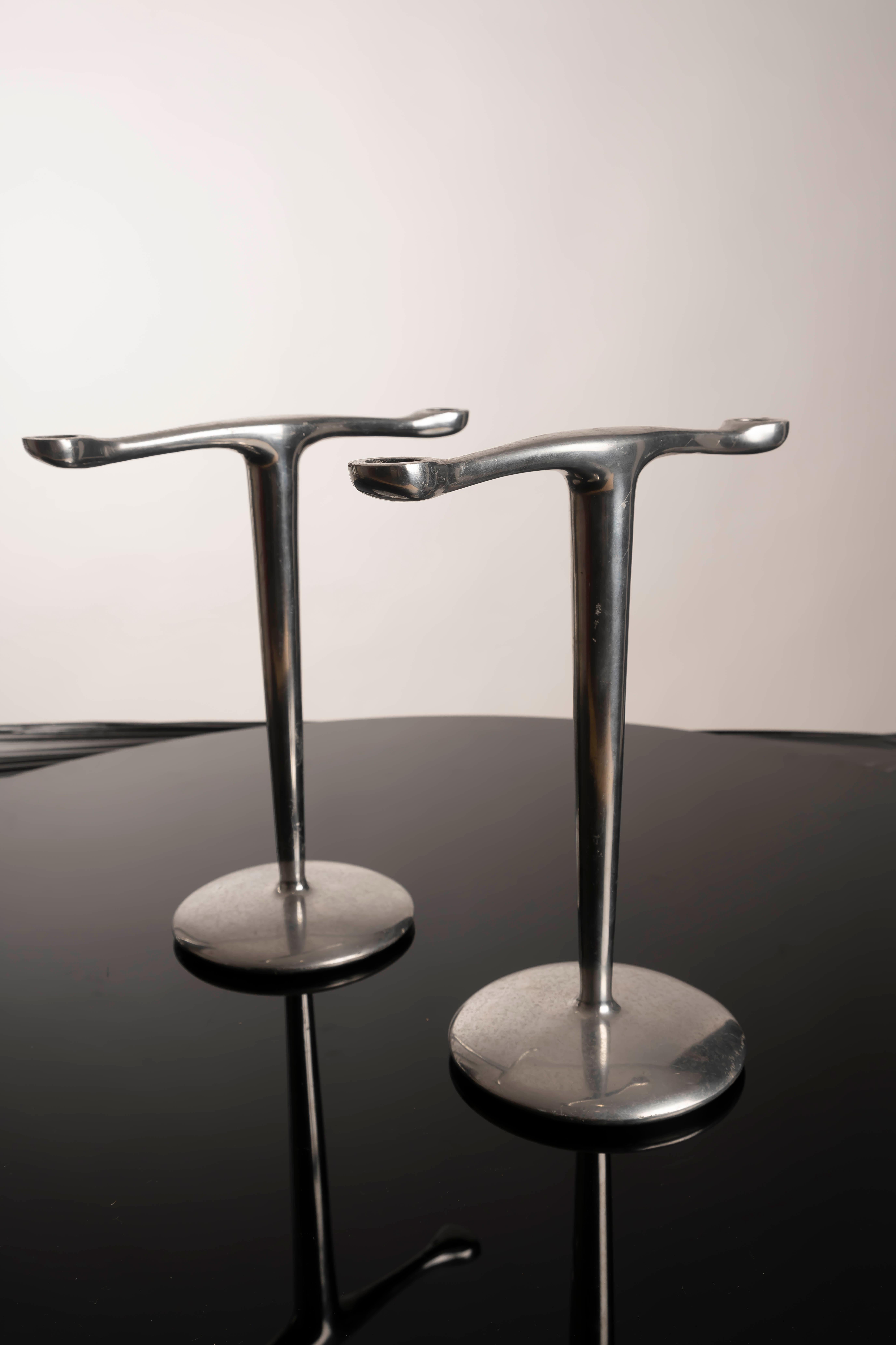 Set di 2 portacandele A Space Age in alluminio Jorge Pensi Design in vendita 3