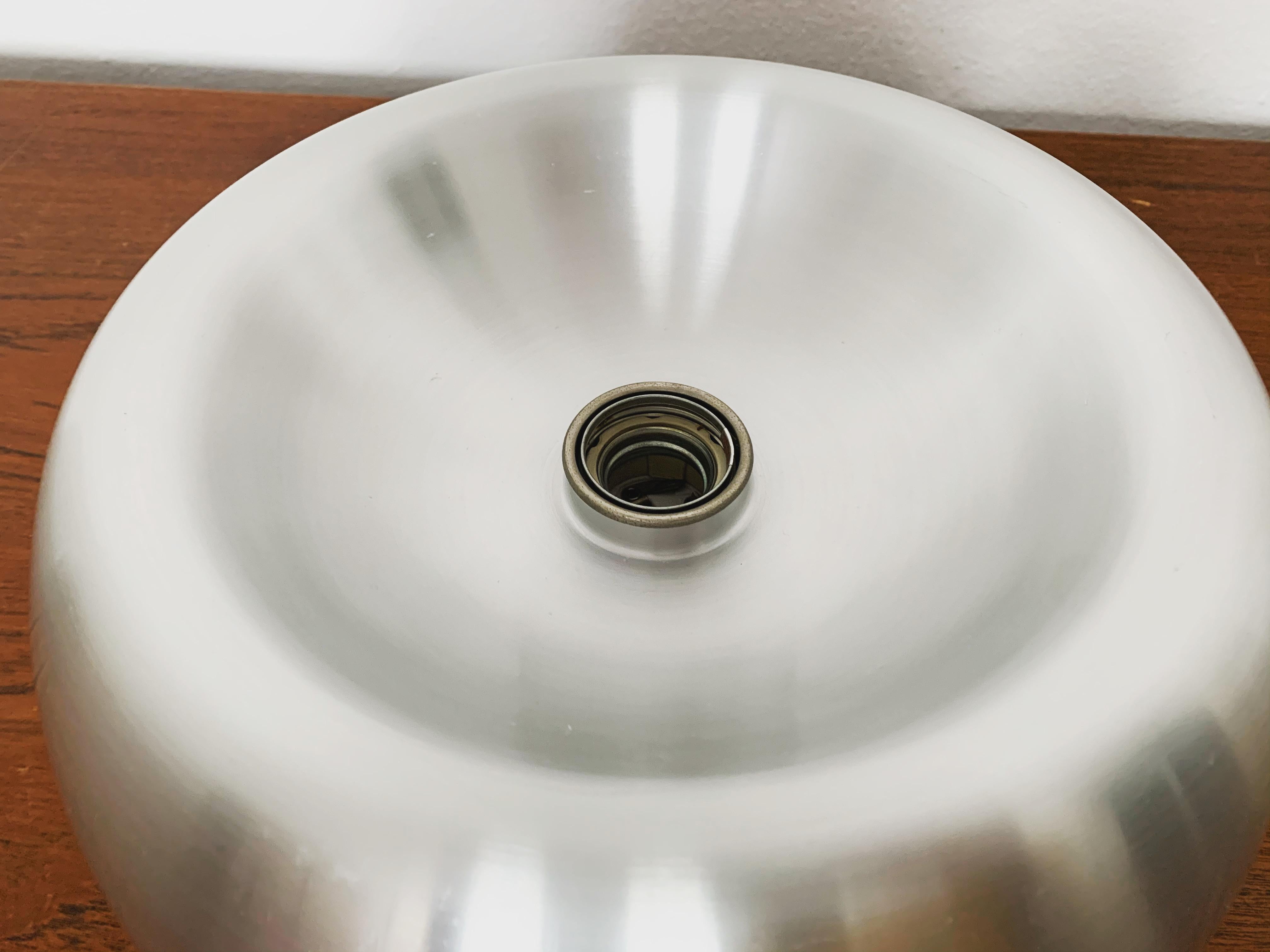 Ensemble de 2 lampes encastrées de l'ère spatiale par Cosack en vente 3