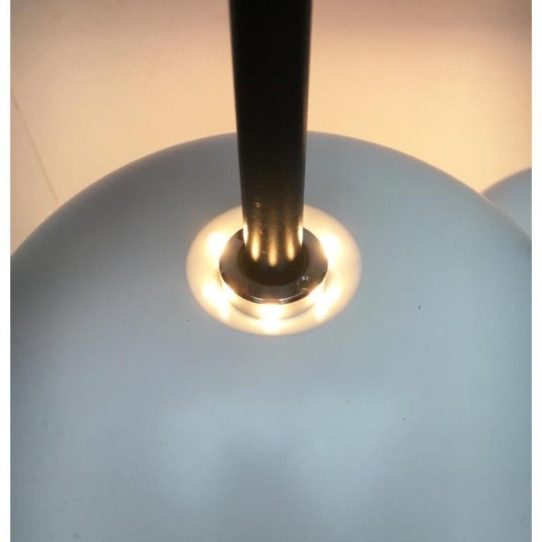 Ensemble de 2 lampes suspendues allemandes de l'ère spatiale, Staff, 1970 en vente 5