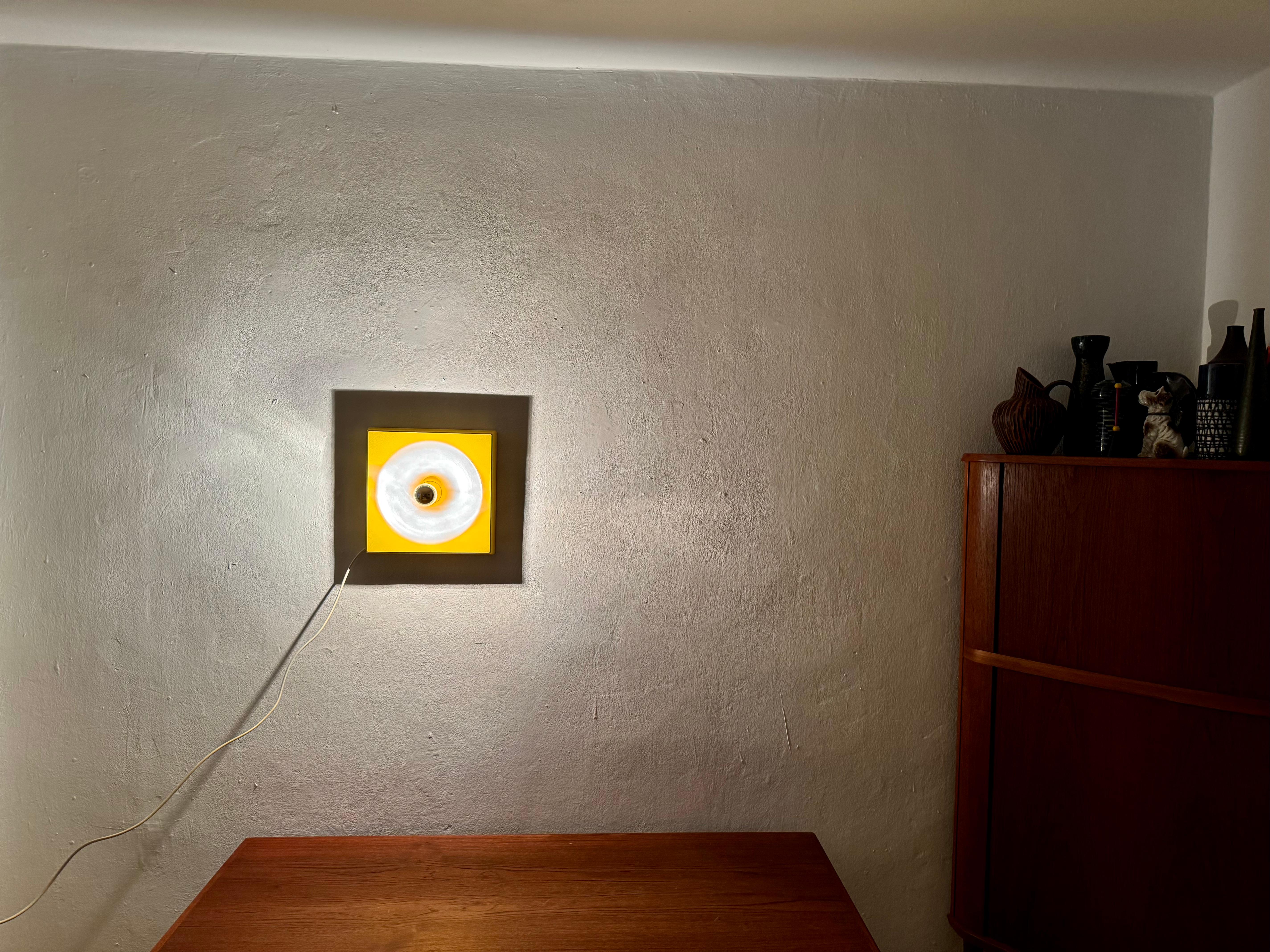 2er-Set A Space Age Kunststoff-Leuchten von Schönbuch im Angebot 5