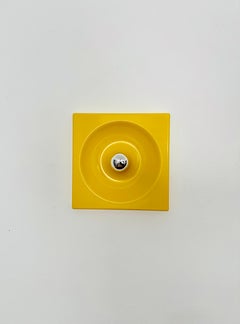 2er-Set A Space Age Kunststoff-Leuchten von Schönbuch