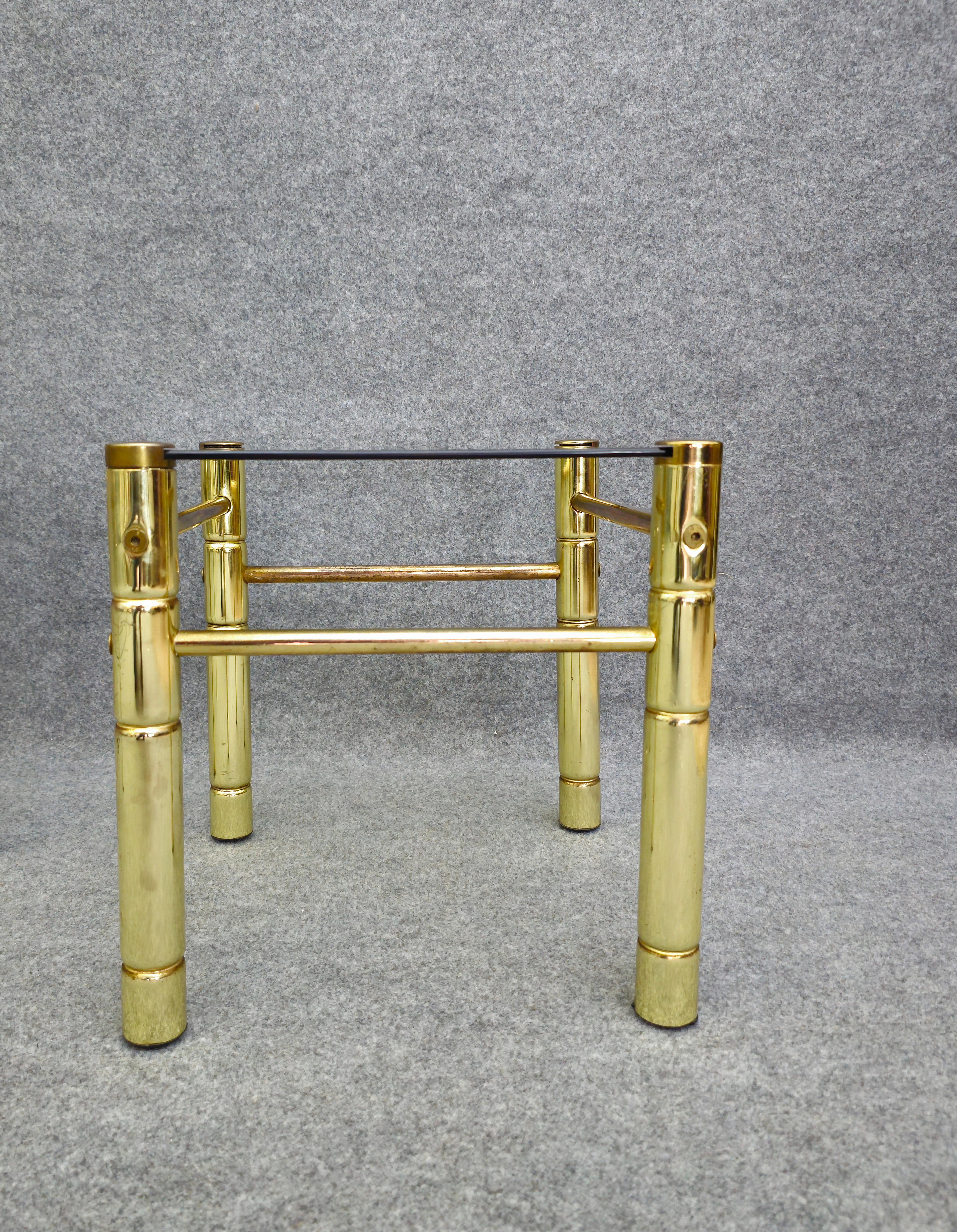 Set of 2 Stackable Coffee Tables With Smoked Glass Top in Mid-Century Italy 70s For Sale 6