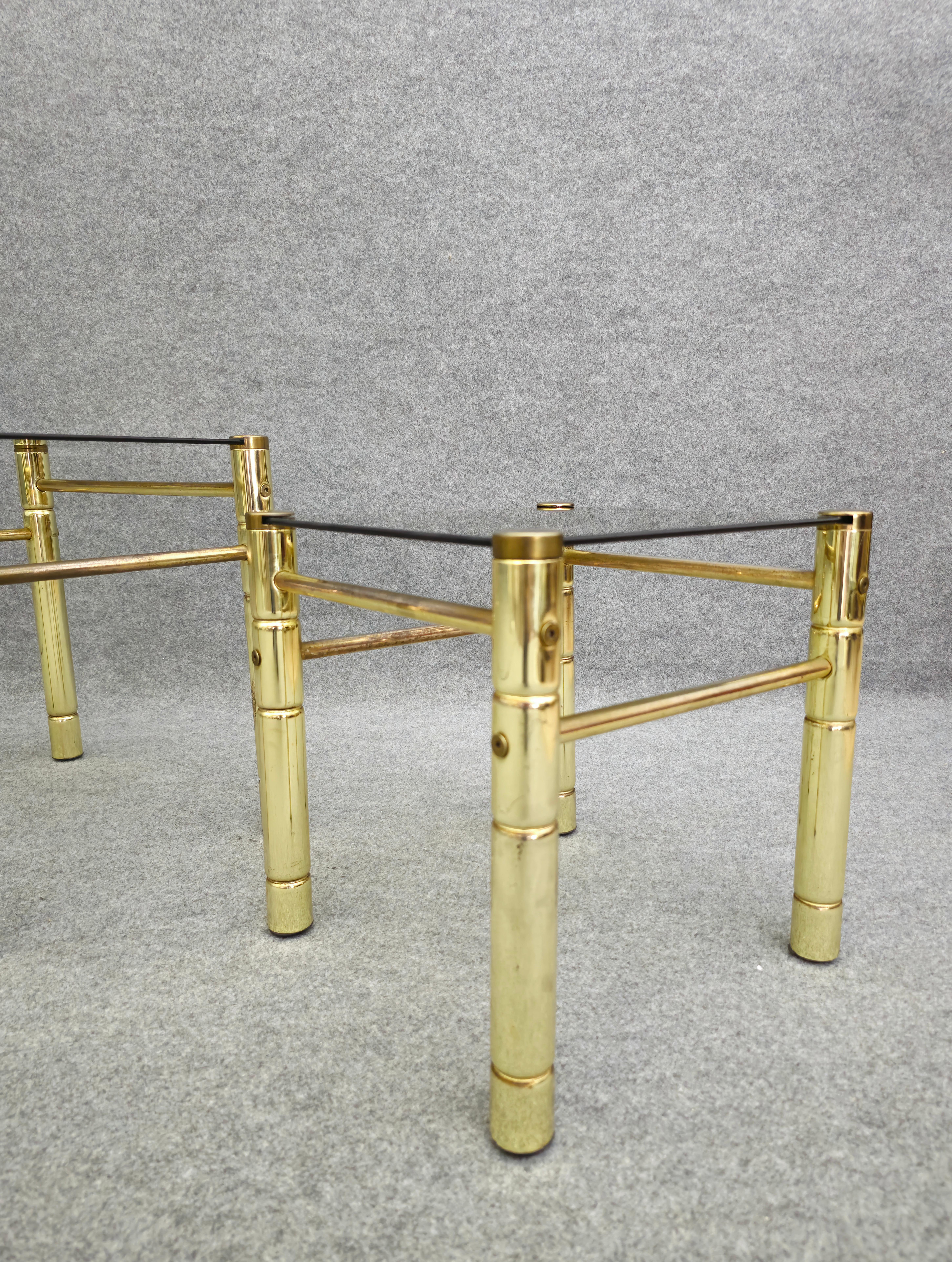 Set of 2 Stackable Coffee Tables With Smoked Glass Top in Mid-Century Italy 70s For Sale 1