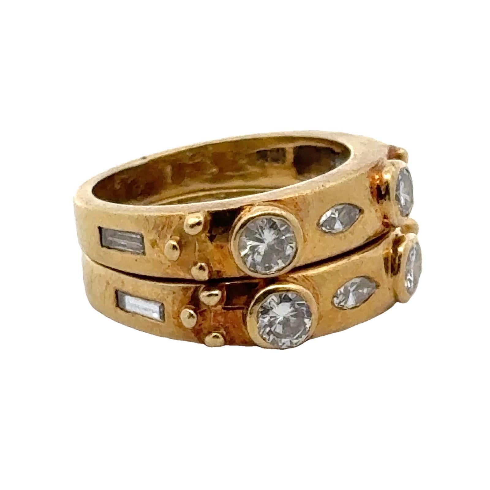 Lot de 2 bagues empilables en or jaune 18 carats avec diamants The Moderns Excellent état à Boca Raton, FL
