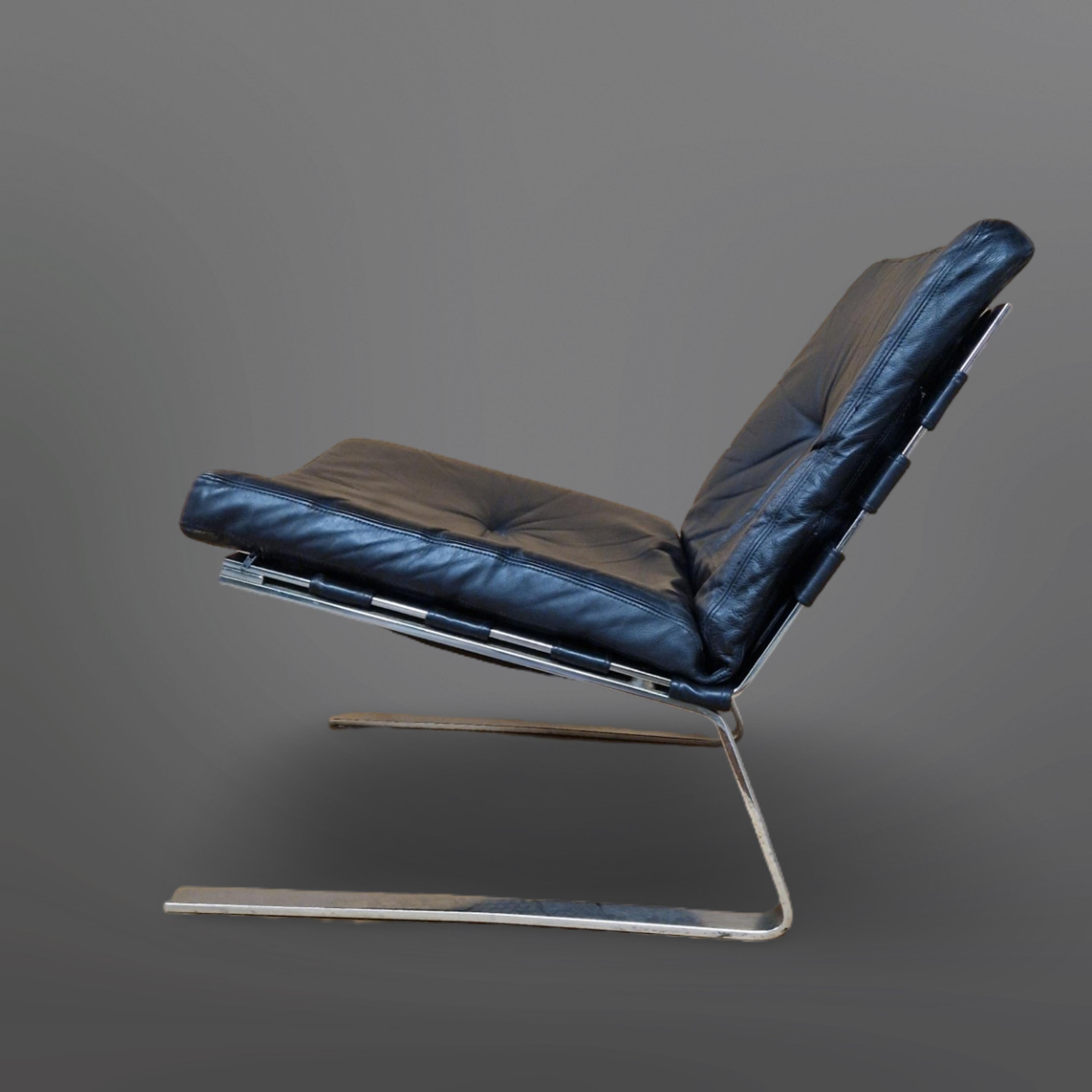 Mid-Century Modern Set of 2 steel and leather lounge chairs, Germany 1960s