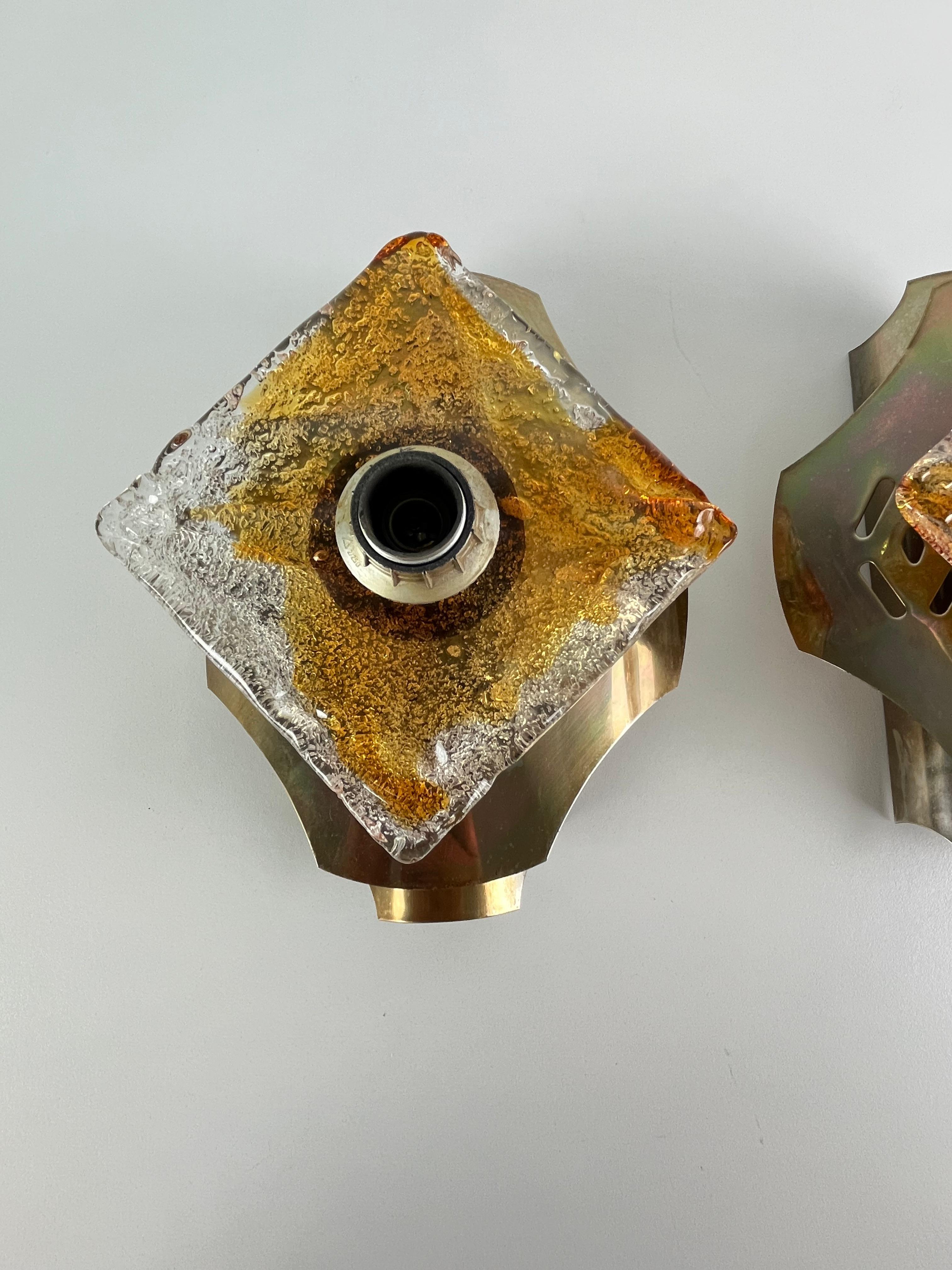 Ensemble de 2 appliques en acier et verre de Murano attribuées à Toni Zuccheri en vente 2