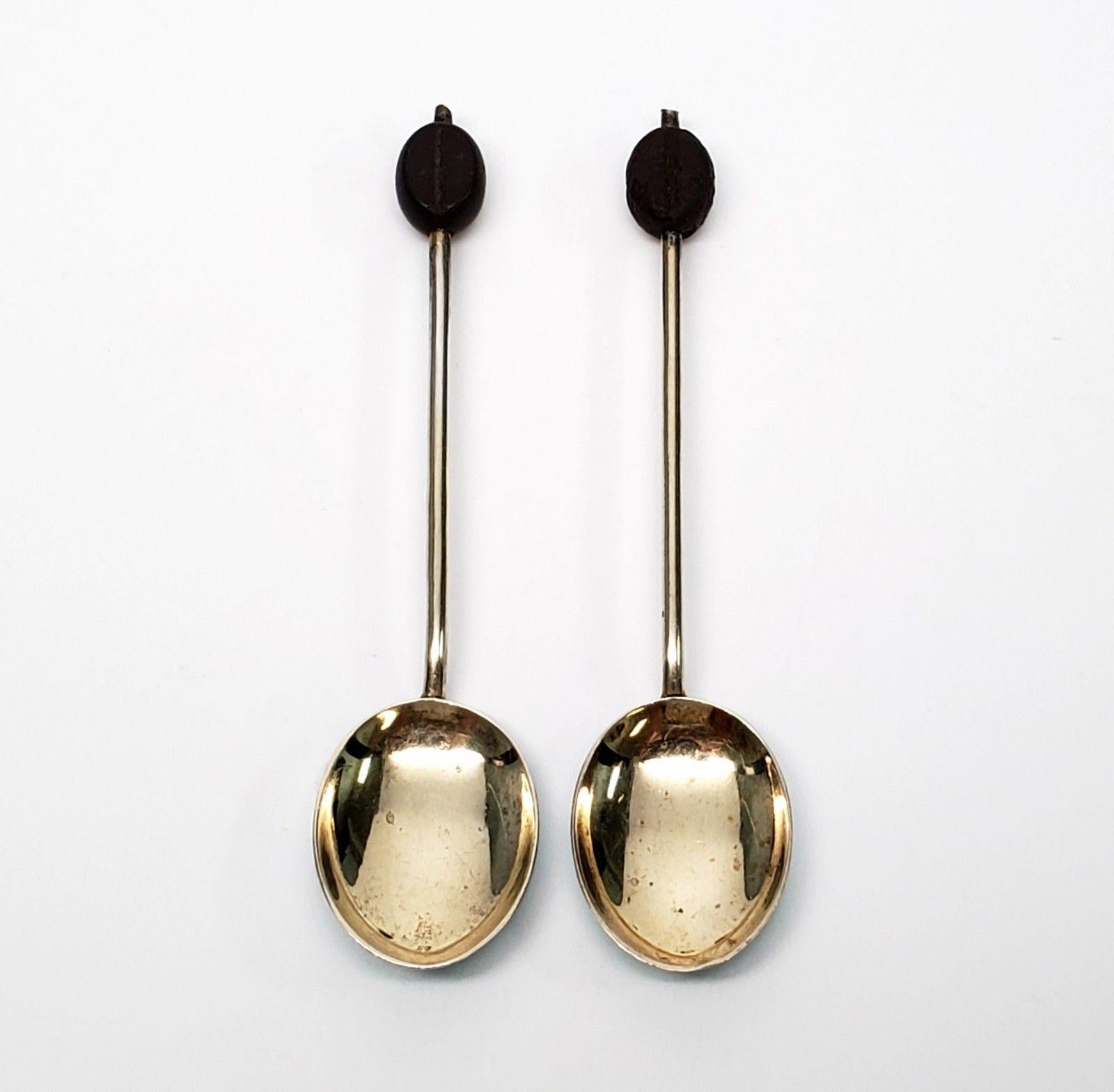 Set of 2 Sterling Silver Coffee Bean and Guilloche Enamel Demitasse Spoons In Good Condition In Washington Depot, CT