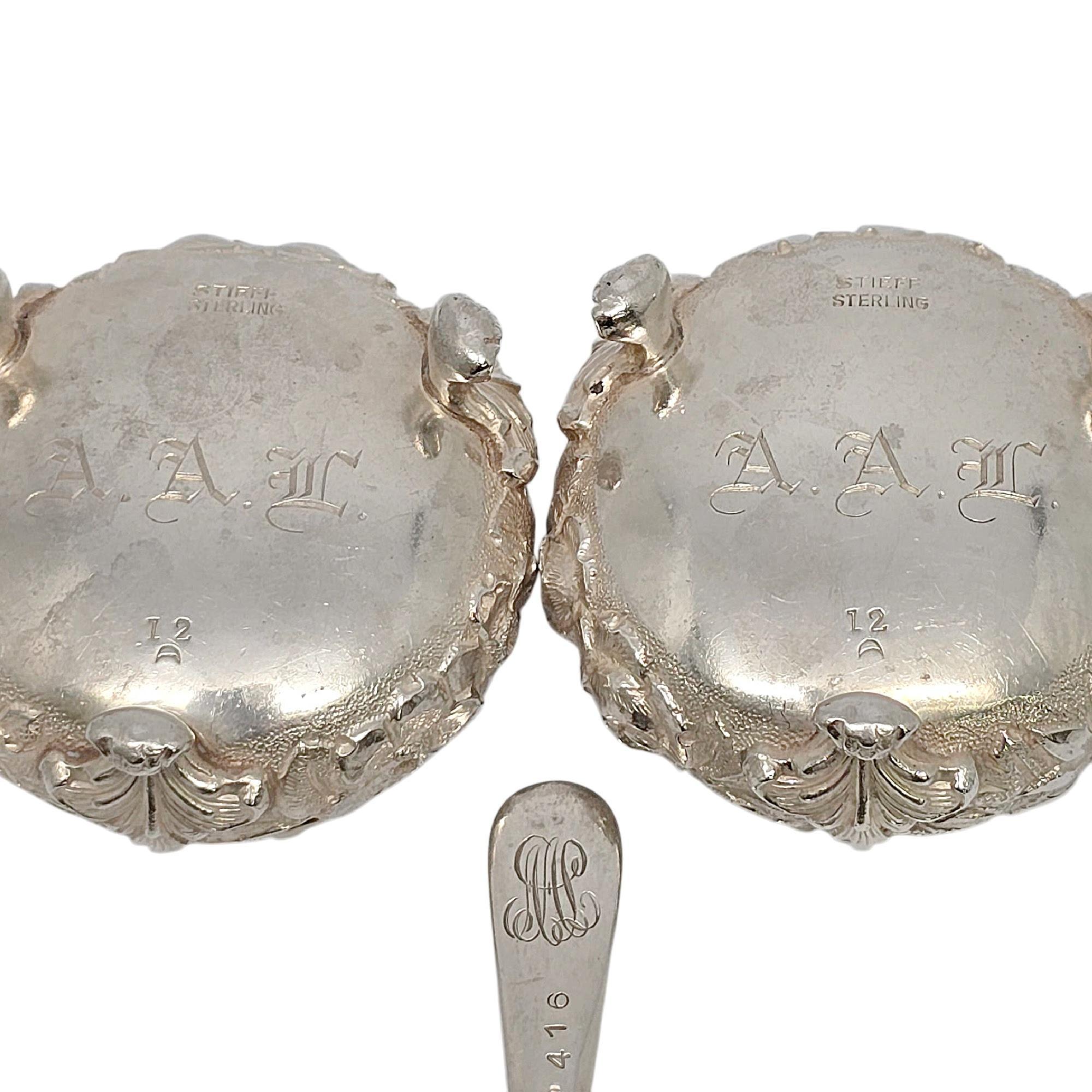 Ensemble de 2 salières Stieff en argent sterling avec cuillères Kirk & Son du mois 21304 en vente 4