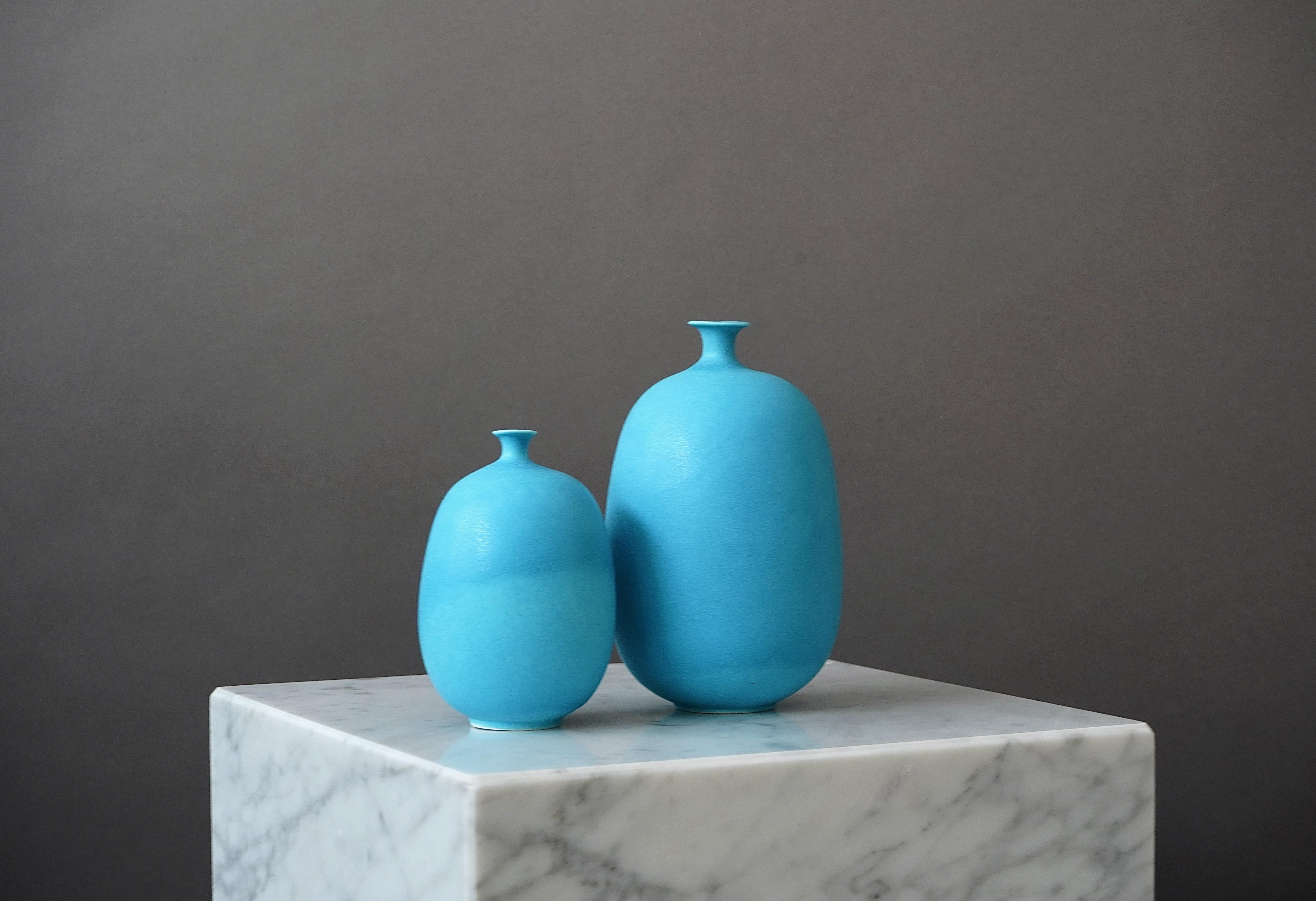 Turned Set of 2 stoneware 'Balloon' Vases by Inger Persson, Rorstrand, Sweden, 1980s
