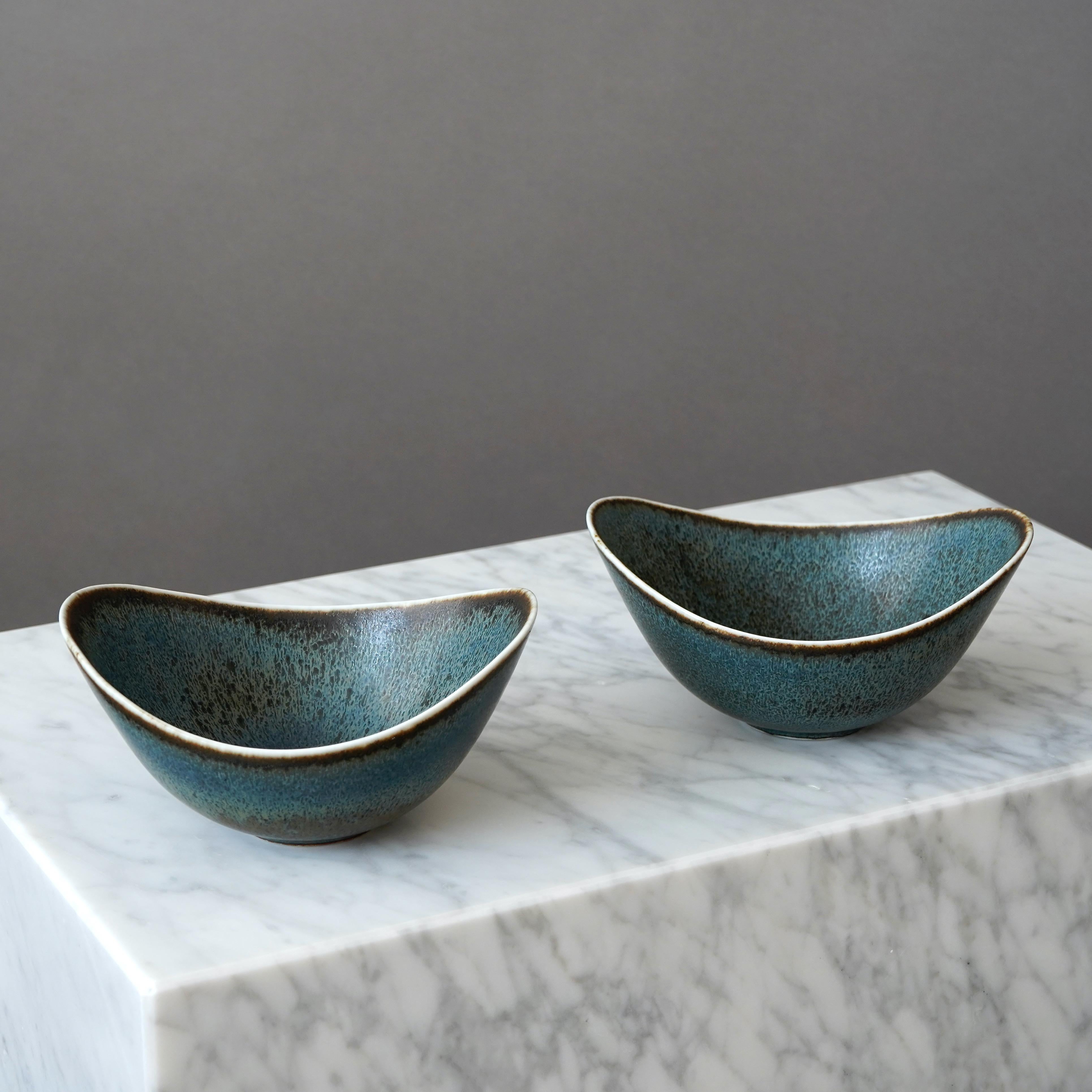 Set of 2 Stoneware Bowls by Gunnar Nylund for Rorstrand, Sweden, 1950s 4
