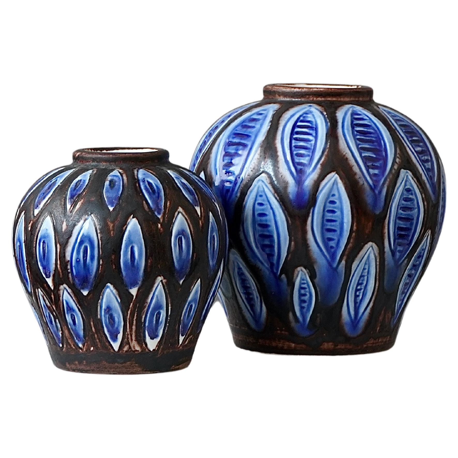 Ensemble de 2 vases en grès d'Hertha Bengtson. Rorstrand, Suède, années 1950.