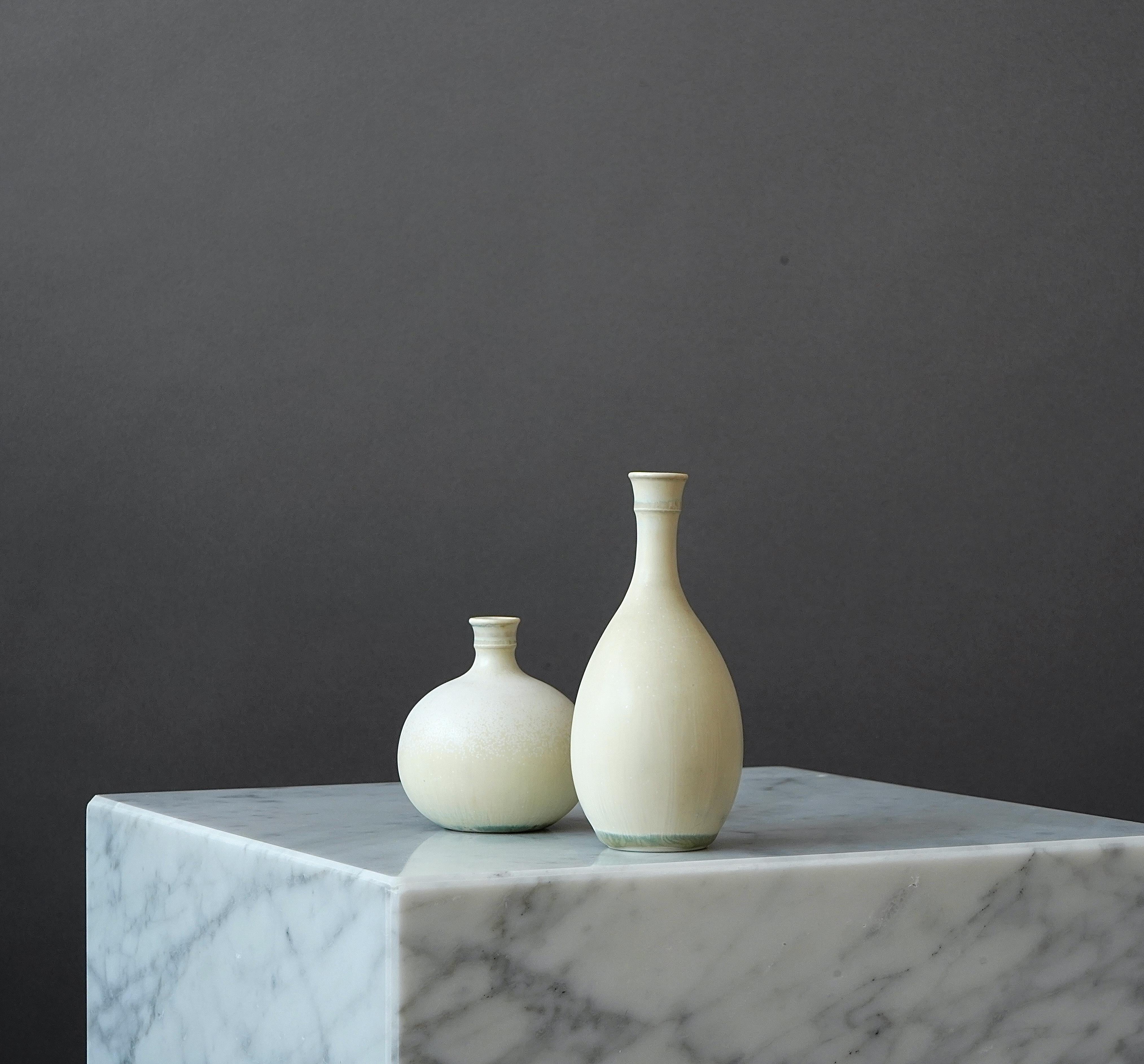 Swedish Set of 2 Stoneware Vases by Stig Lindberg for Gustavsberg Studio, Sweden, 1950s For Sale
