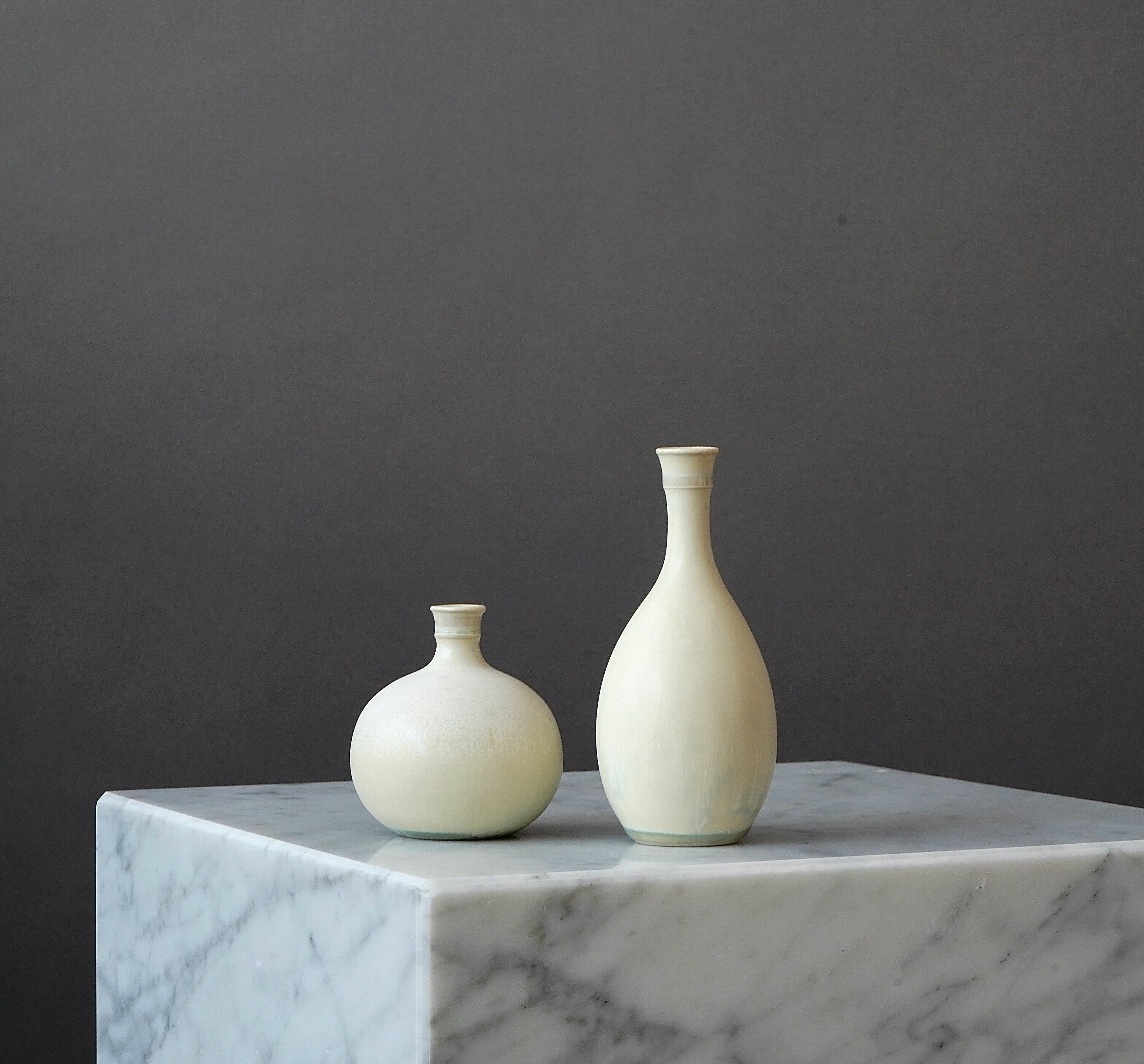Turned Set of 2 Stoneware Vases by Stig Lindberg for Gustavsberg Studio, Sweden, 1950s For Sale