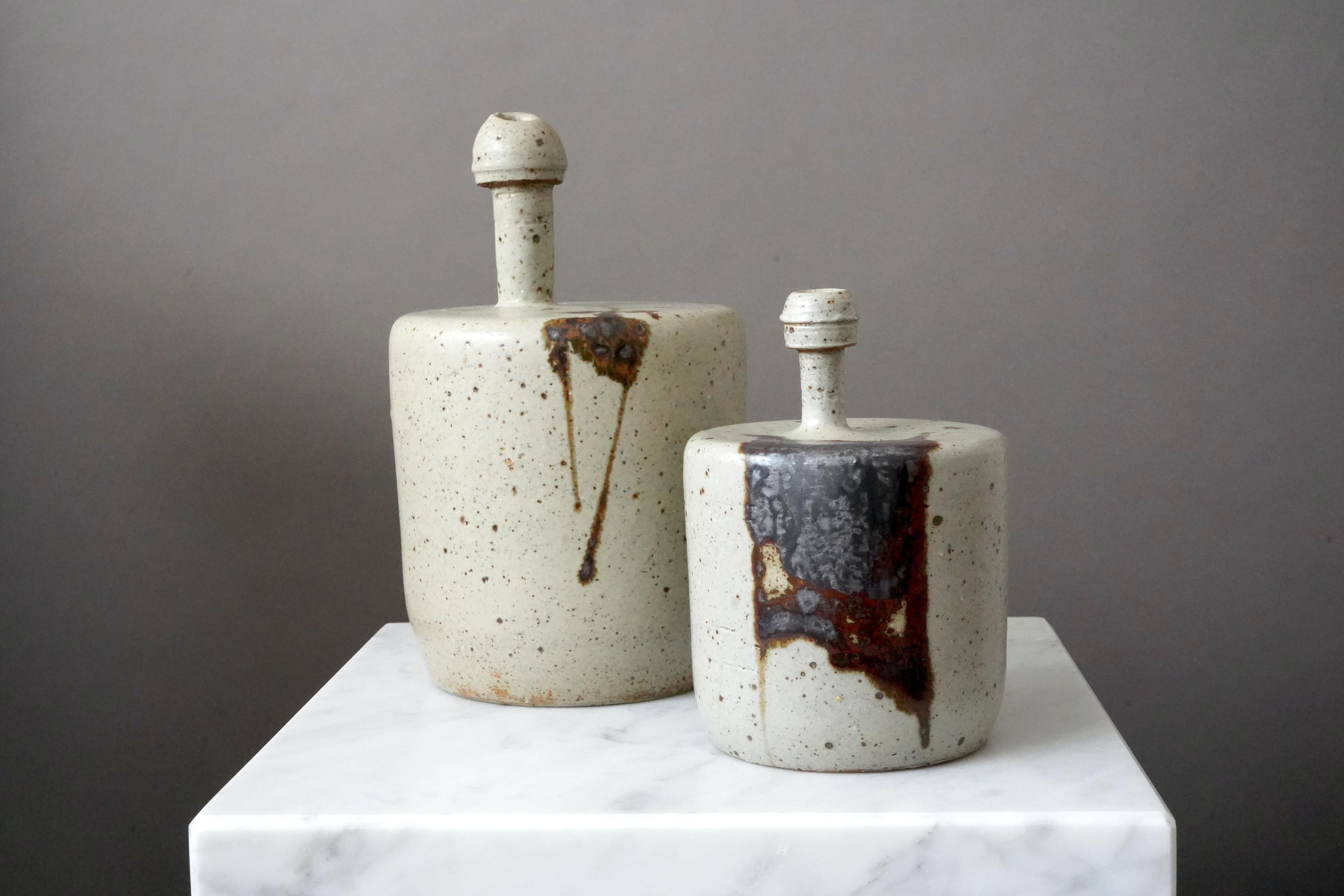 A pair of beautiful stoneware vases made by Claes Thell, in the Artist's studio, Höganäs, Sweden. This model - the so-called 