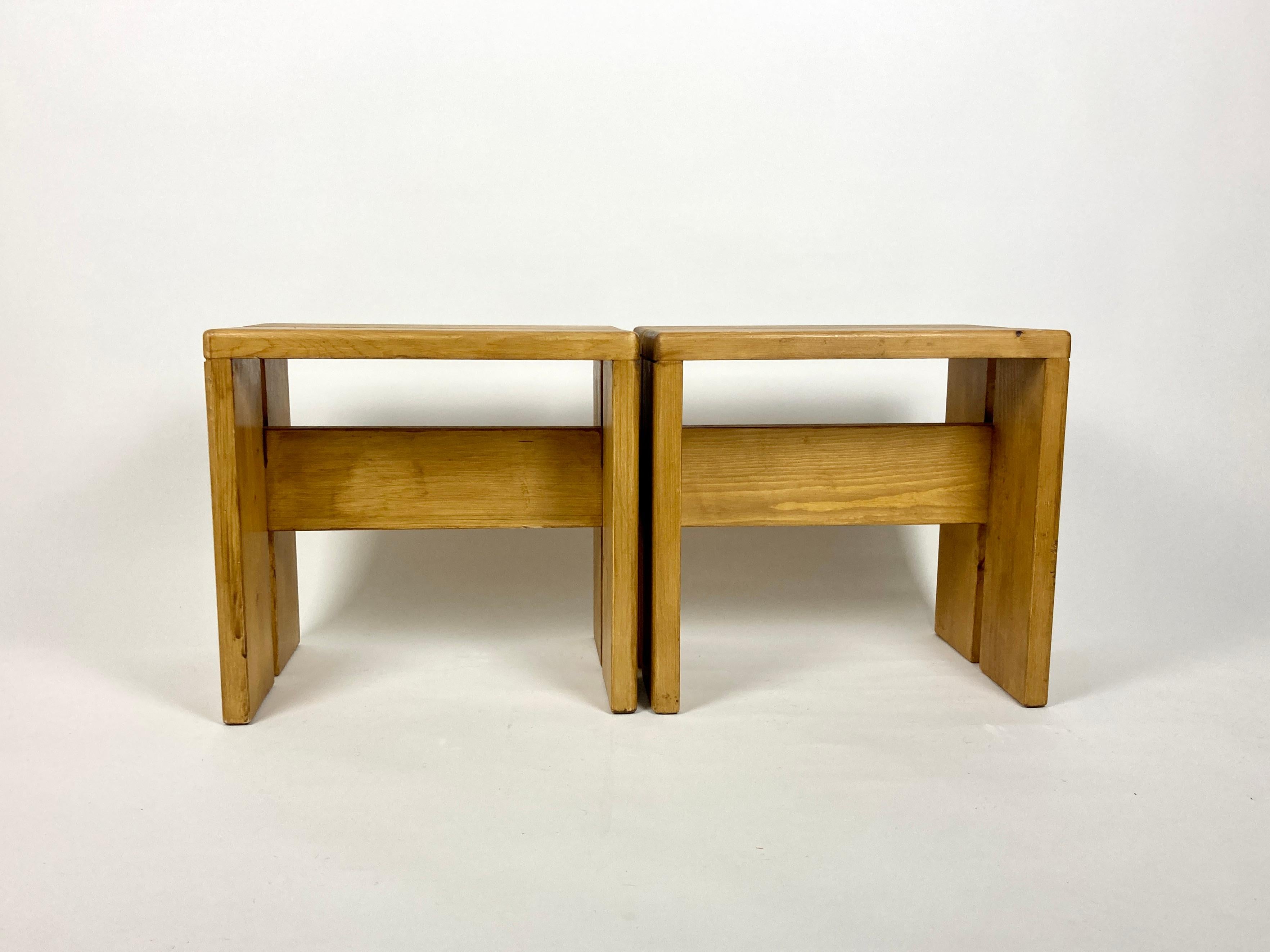 Pine Set of 2 Stools/Side Tables from Les Arcs, France 1970s, Charlotte Perriand