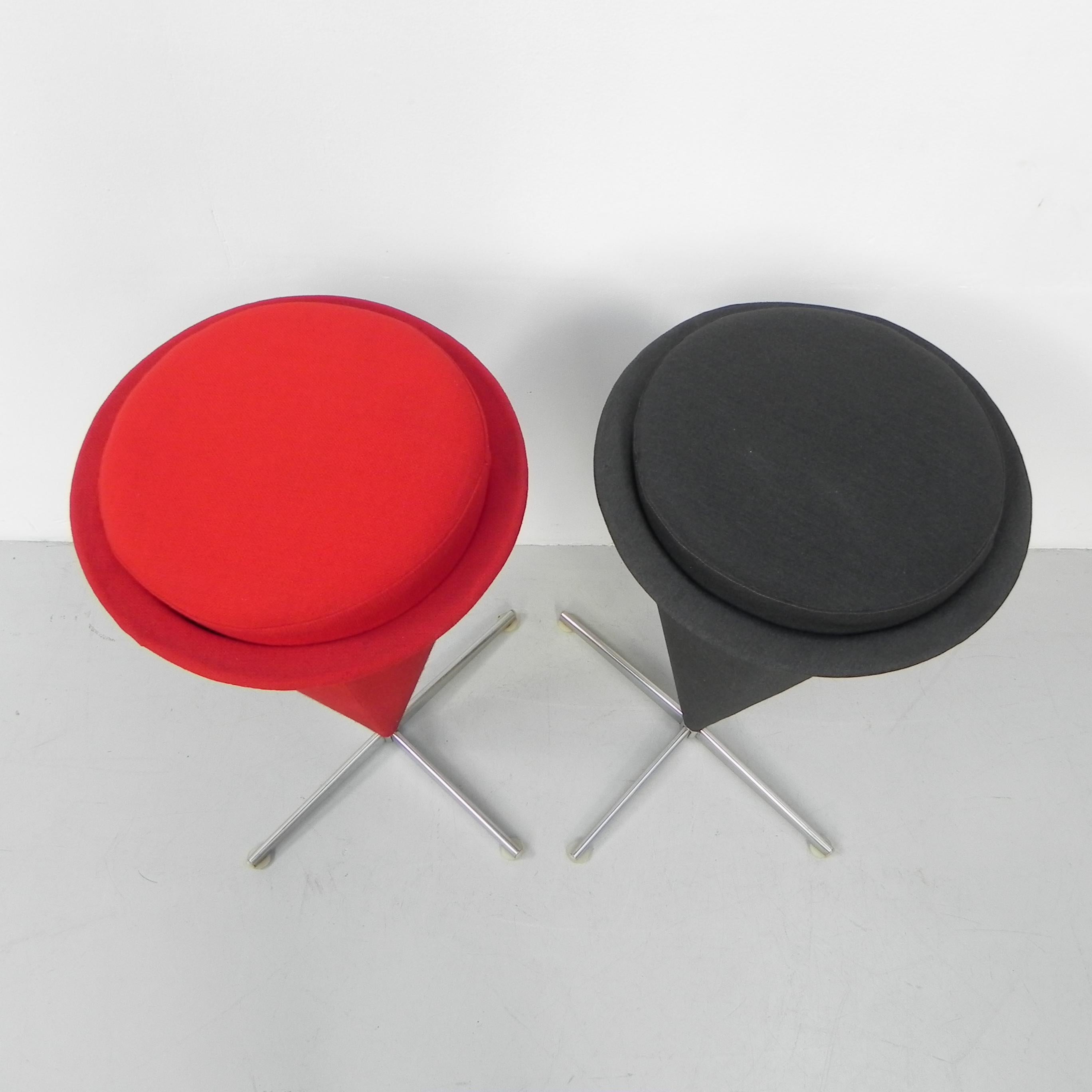 Mid-Century Modern Set of 2 stools Verner Panton, Cone stools For Sale