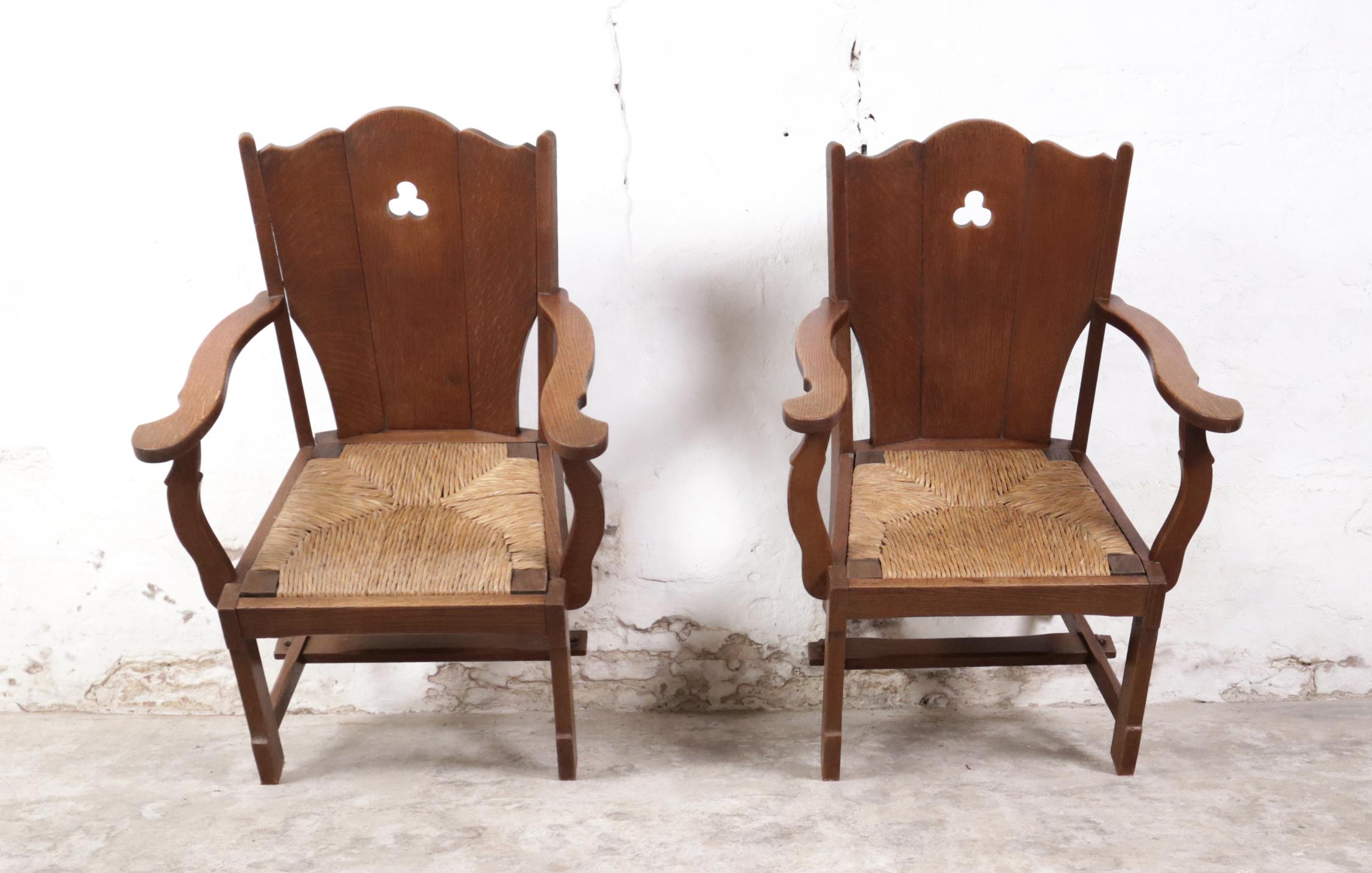 Set of 2 Story Book Dutch Brutalist Wabi Sabi Oak Rush Lounge Chairs ca. 1935 For Sale 6
