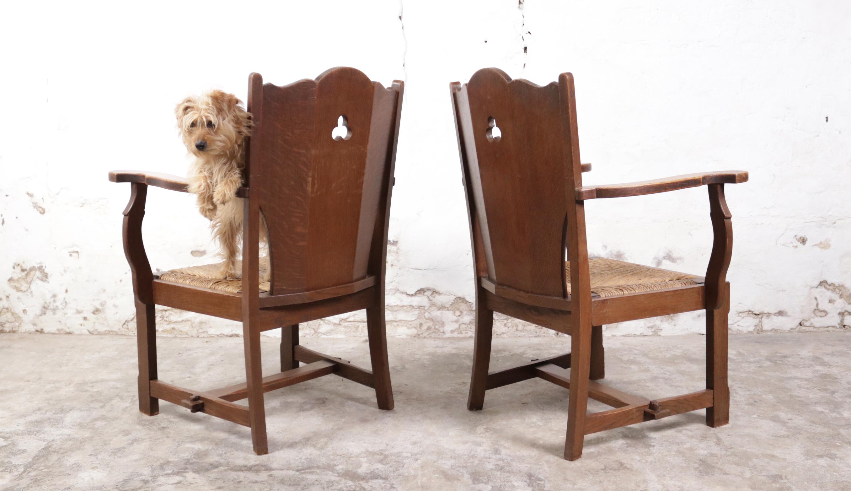 Ensemble de 2 chaises longues en chêne bouclé Wabi Sabi, de style brutaliste néerlandais, datant d'environ 1935 en vente 8