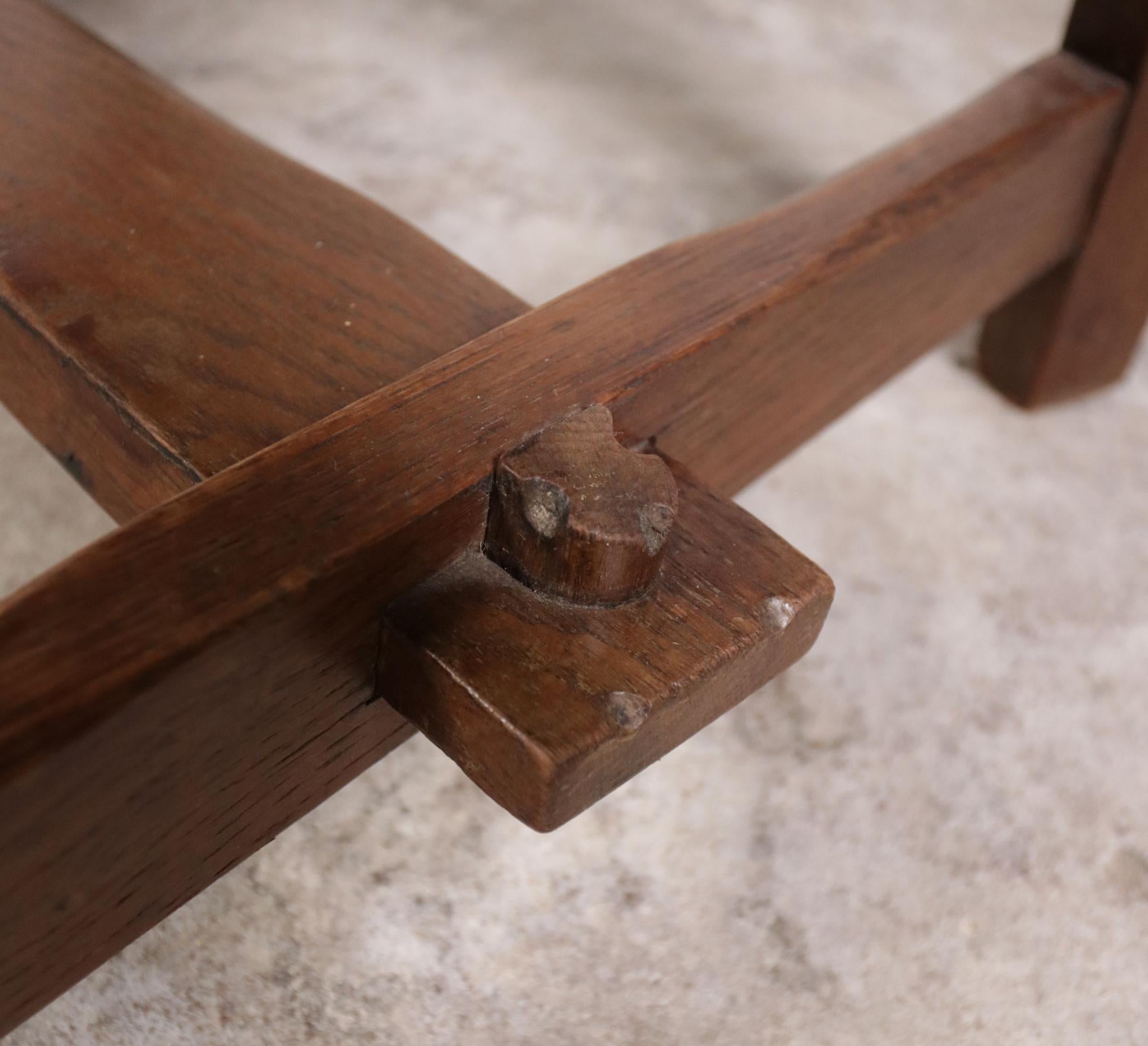 Set of 2 Story Book Dutch Brutalist Wabi Sabi Oak Rush Lounge Chairs ca. 1935 In Good Condition For Sale In Boven Leeuwen, NL