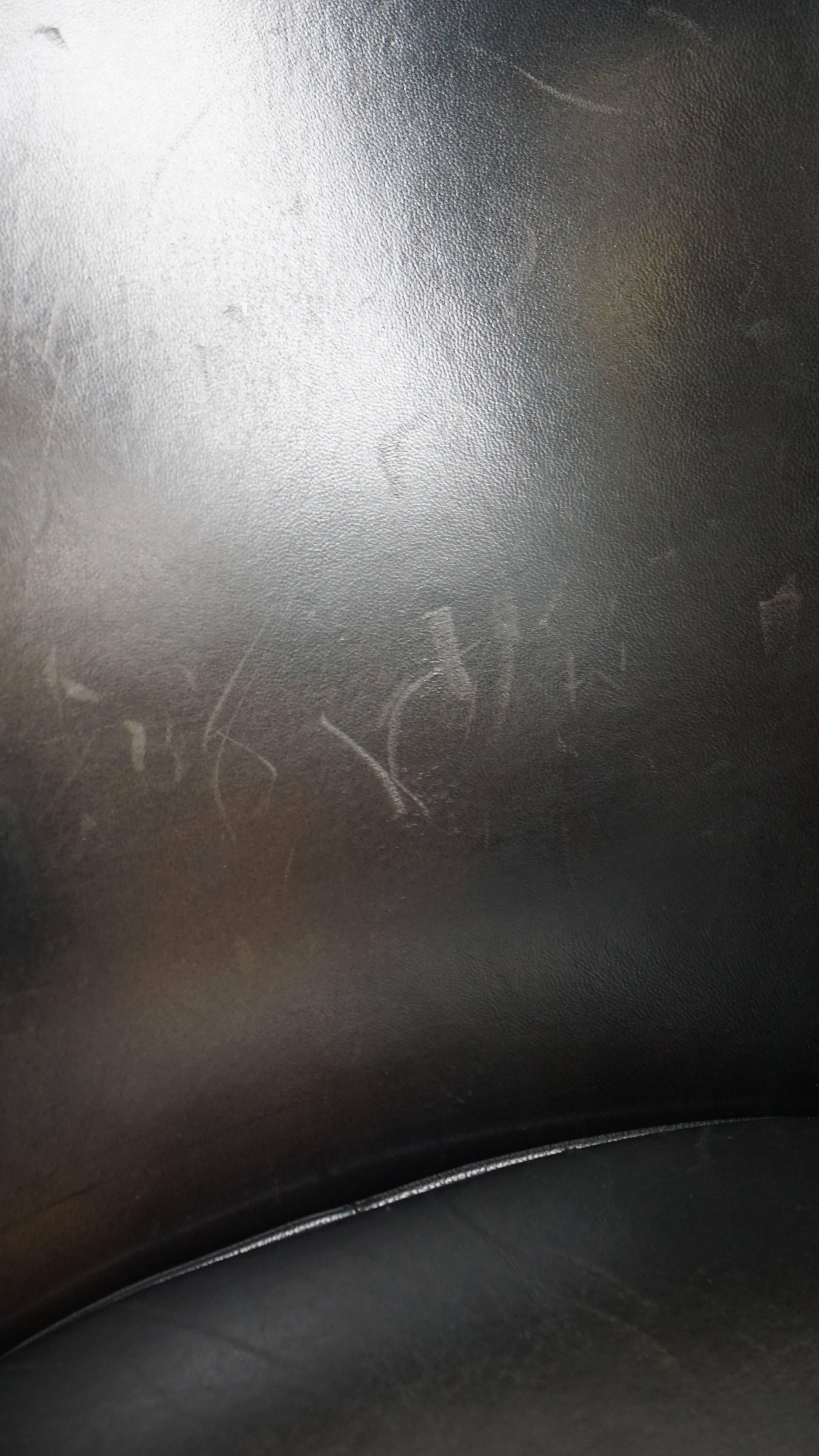 Juego de 2 sillones club de piel de cordero sutil negro/gris en venta 8