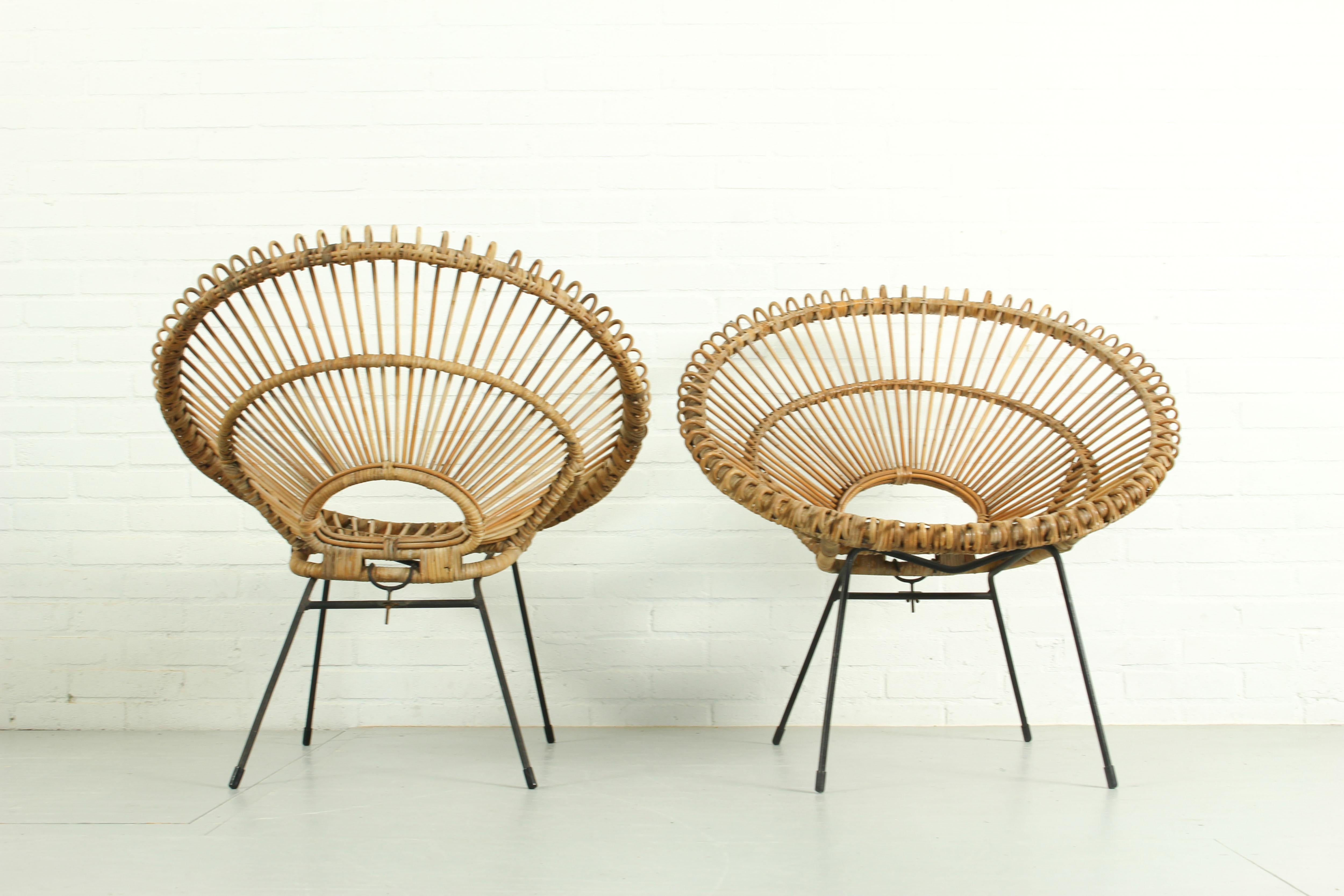 Dutch Set of 2 sunburst chairs by Rohe Noordwolde, 1950s. For Sale