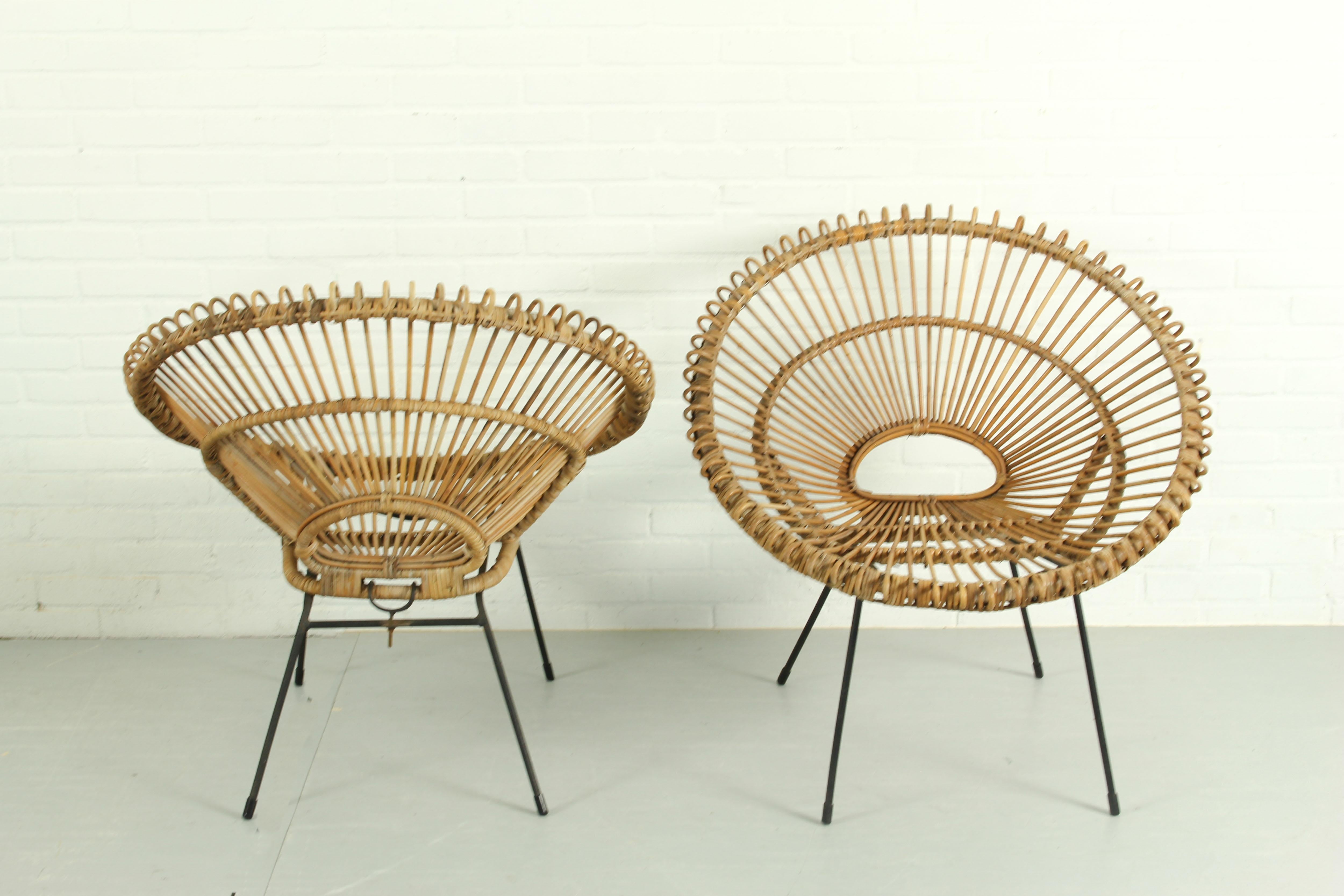 Set of 2 sunburst chairs by Rohe Noordwolde, 1950s. In Good Condition For Sale In Appeltern, Gelderland