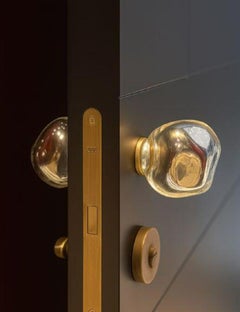 2er set türgriffe aus mundgeblasenem glas und silbernen spiegeln von Homa