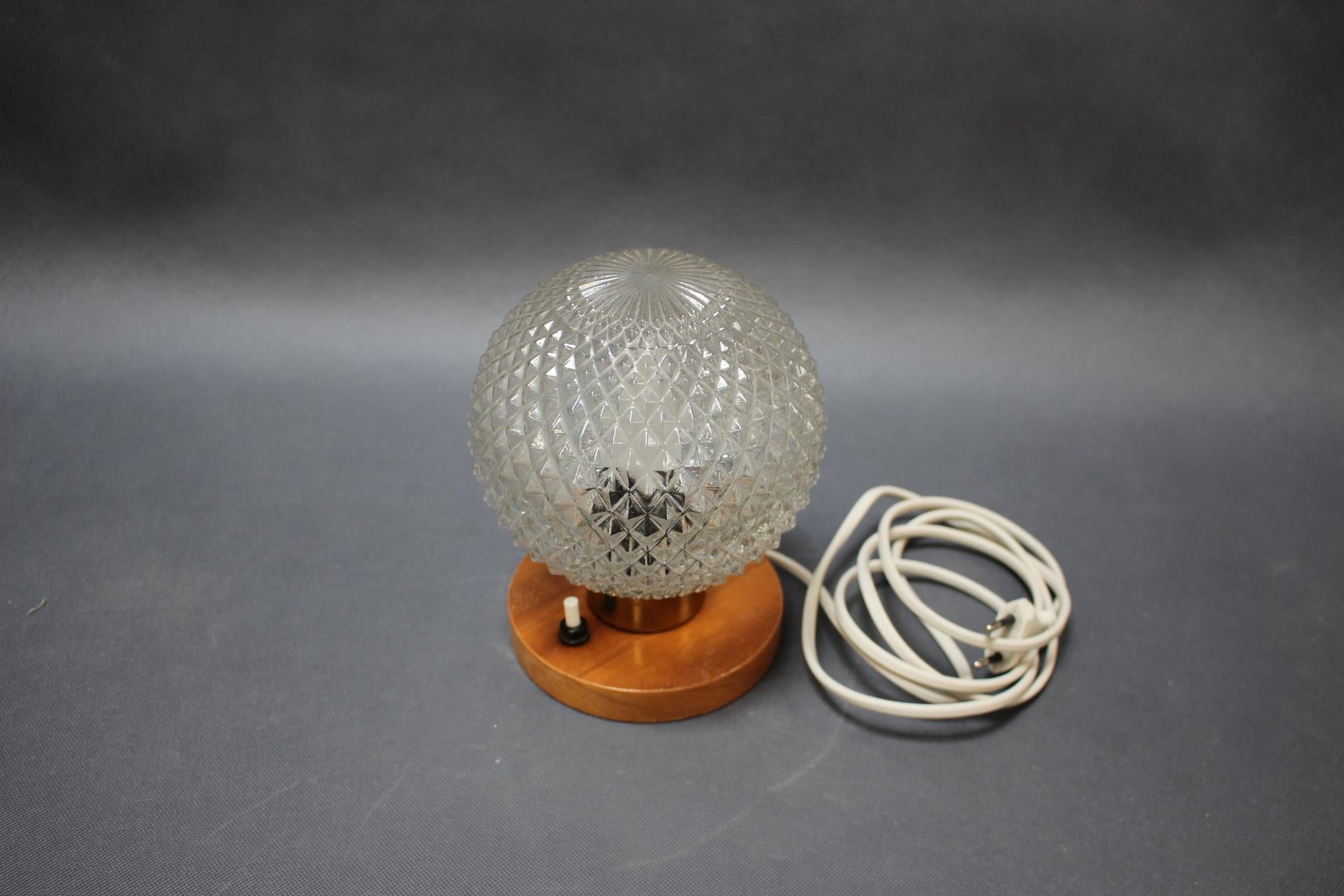 Mid-Century moderno Set di 2 lampade da tavolo di Kamenický Šenov, anni '70 in vendita