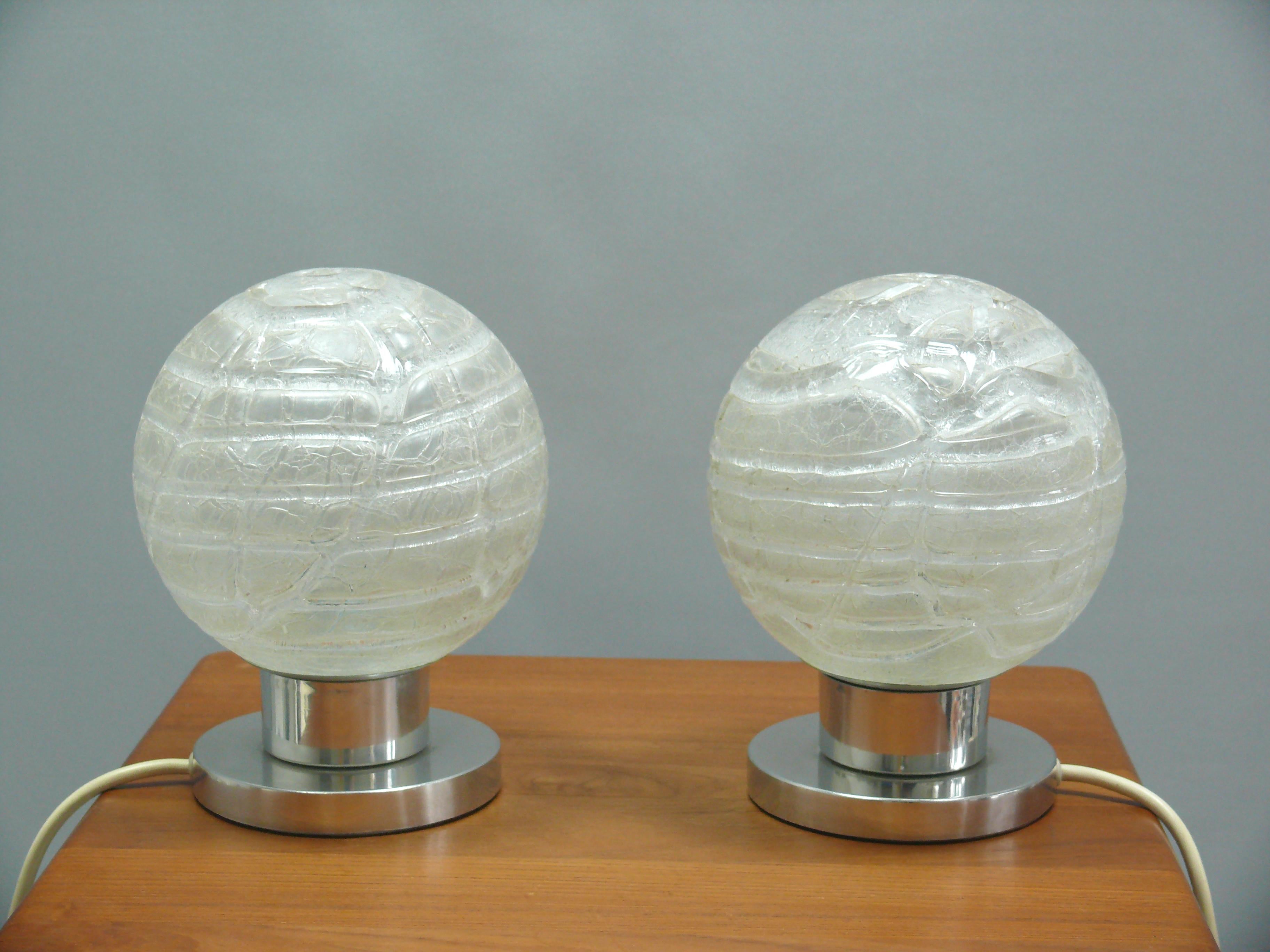 Satz von 2 Space Age-Tischlampen von Doria Deutschland,  1970s (Moderne der Mitte des Jahrhunderts) im Angebot