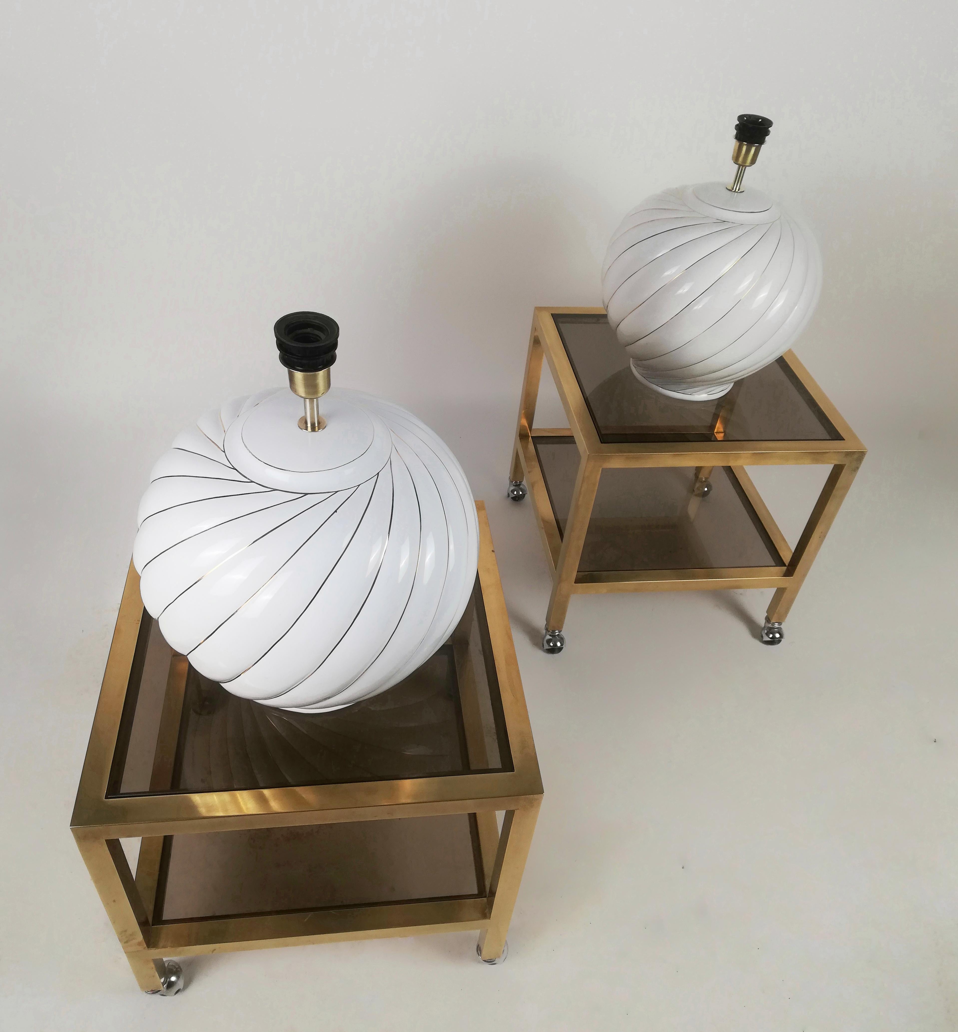 Set of 2 Table Lamps by Tommaso Barbi Made in White and Gold Glazed Ceramic For Sale 3