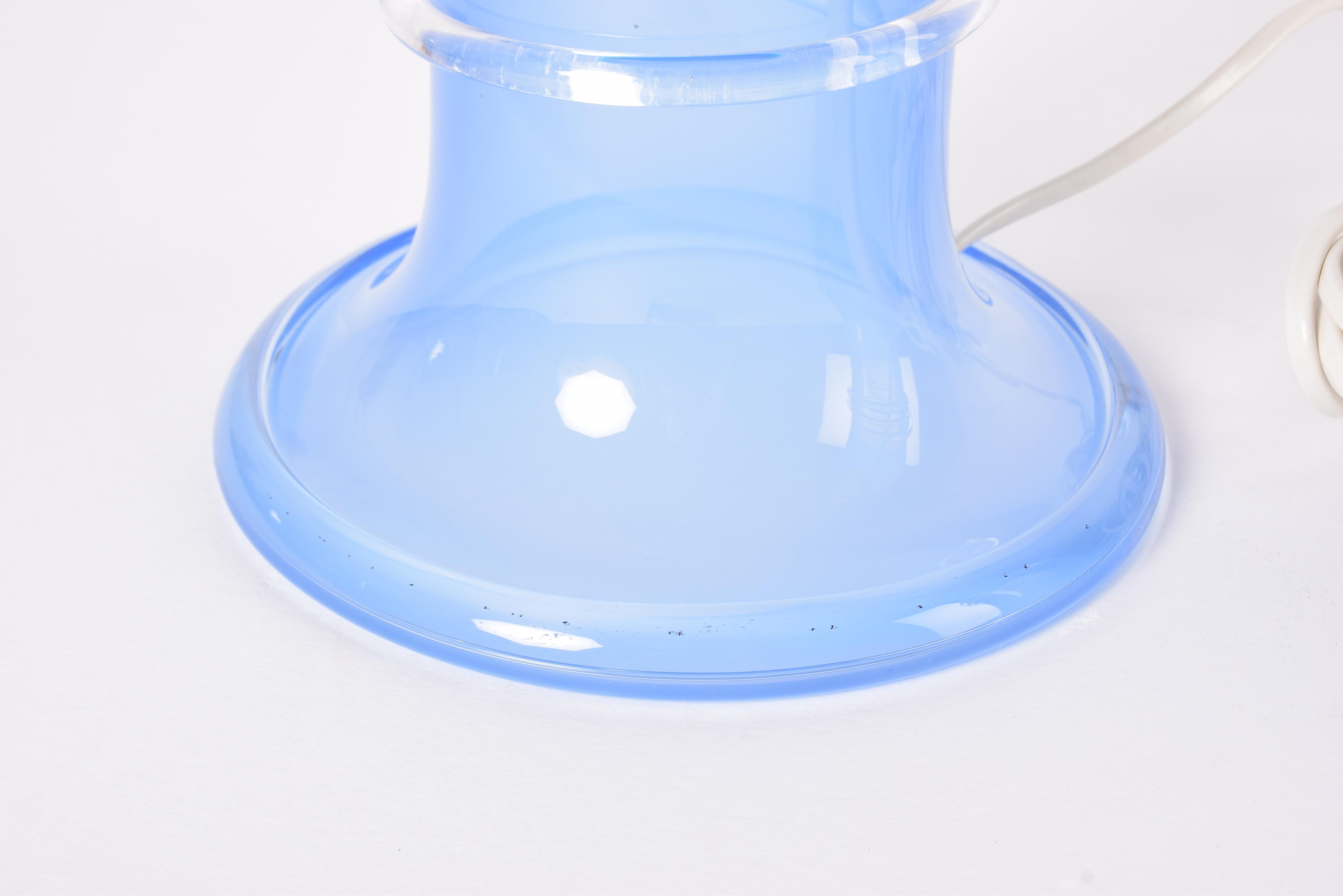 Set of 2 Tall Blue Glass Table Lamps by Studio Åhus Atelje Lyktan Sweden 1980s 4