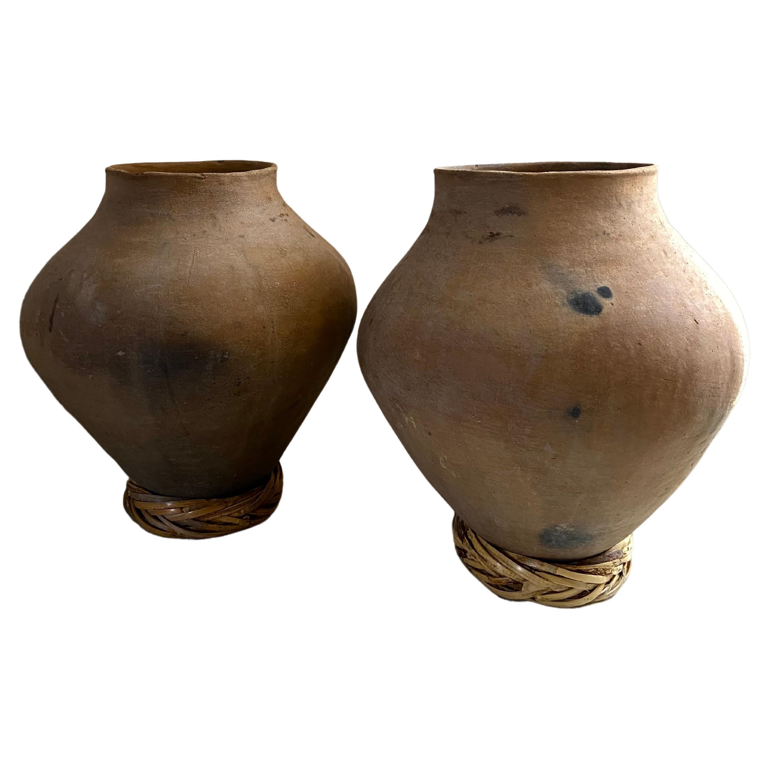 Set of 2 Tarahumara Water Jars by Artefakto For Sale