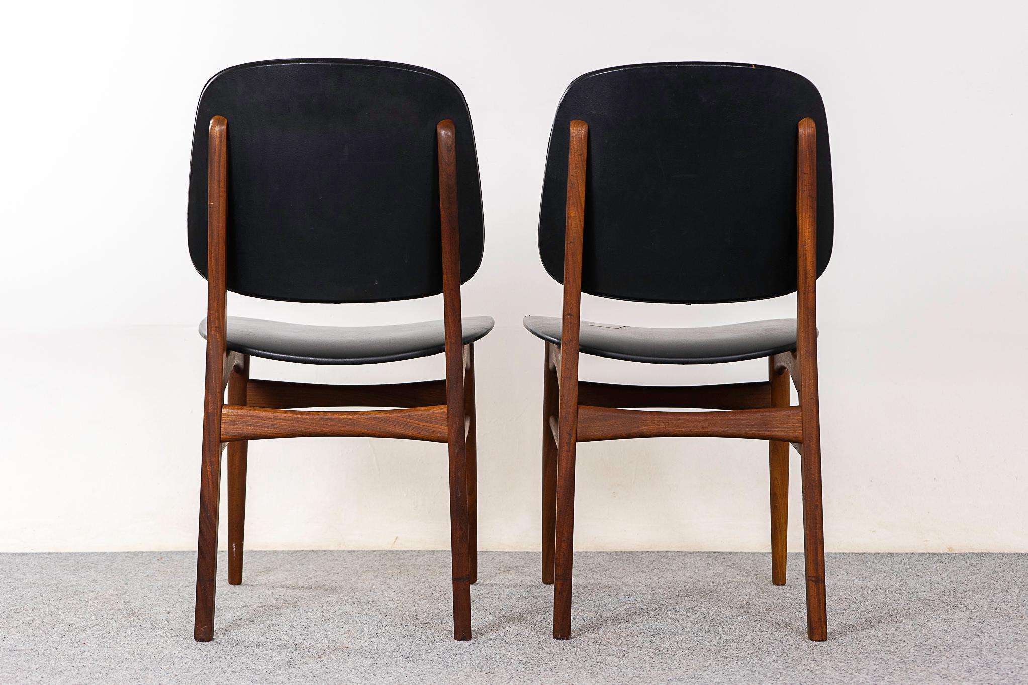 Set of 2 Teak Danish Modern Dining Chairs For Sale 4