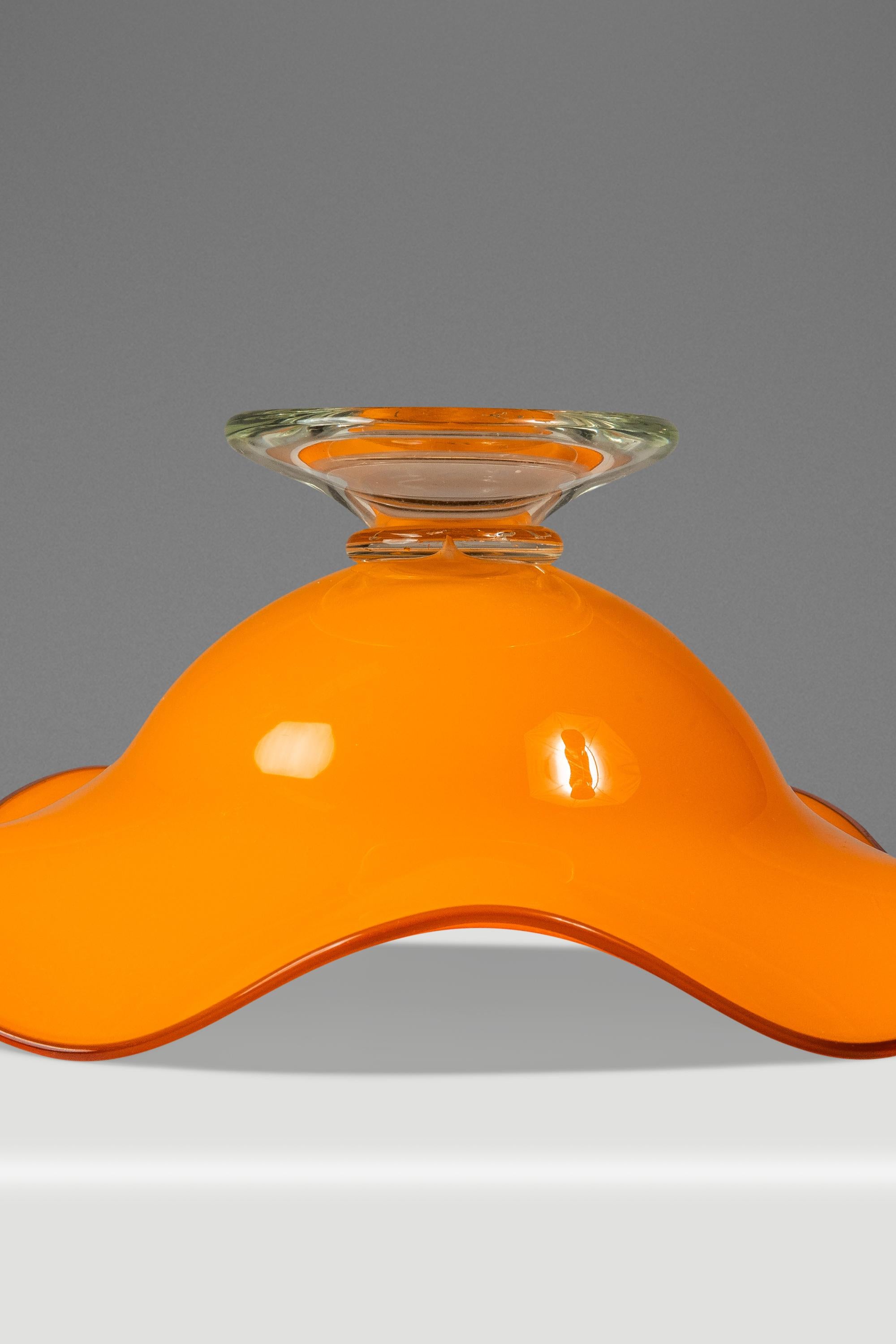Set of 2 Teleflora Blown Art Glass Serving Bowls, USA, c. 1970s For Sale 6