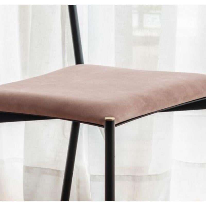 Ensemble de 2 chaises Tensa, rose par Ries Neuf - En vente à Geneve, CH