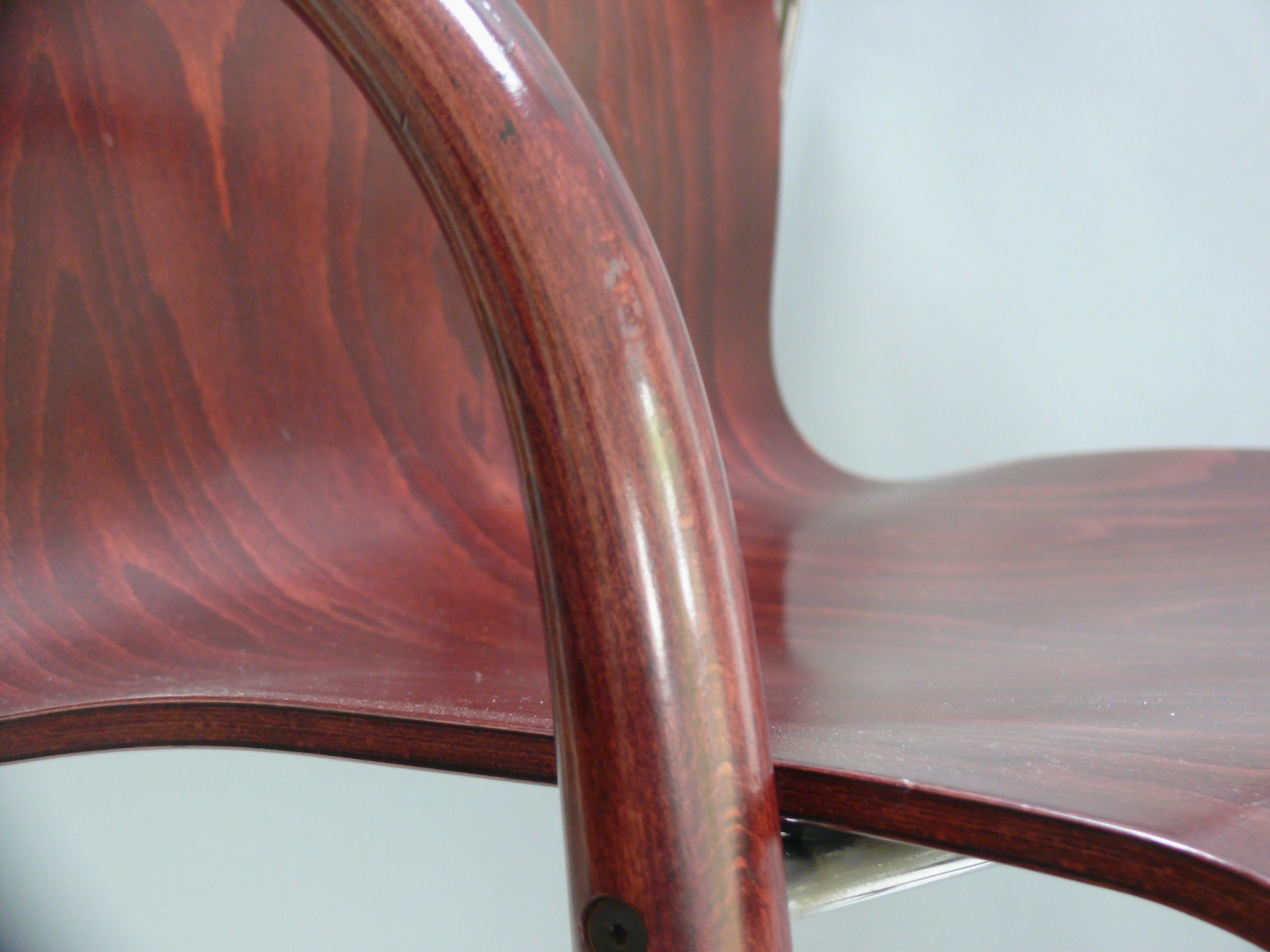 Set of 2 THONET S320 Stacking Chairs designed by Ulrich Boehme & Wulf Schneider For Sale 1