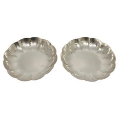 Set di 2 ciotole/piatti con bordo smerlato Tiffany & Co. 22951 #19274