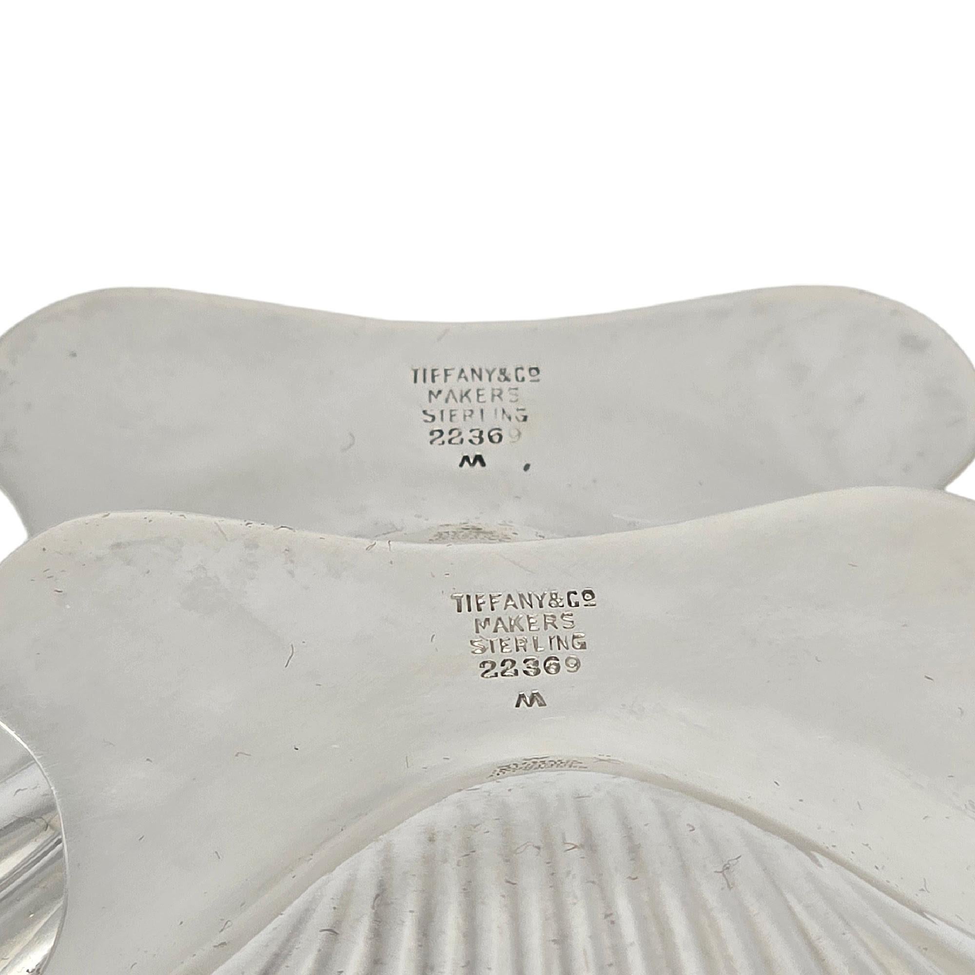 Set of 2 Tiffany & Co Sterling Silver Scallop Shell Dishes 22369 w/Pouches 19271 2