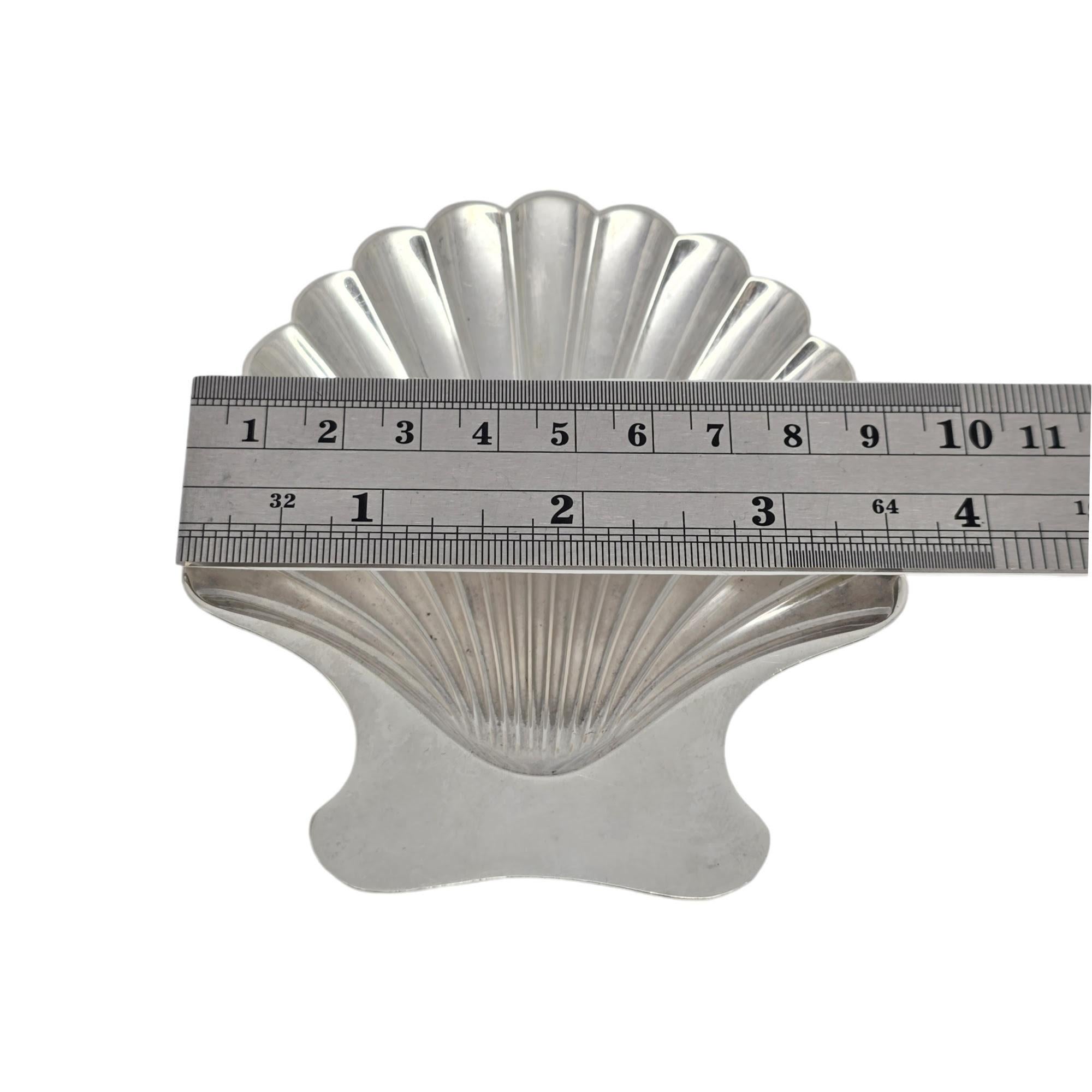 Set of 2 Tiffany & Co Sterling Silver Scallop Shell Dishes 22369 w/Pouches 19271 3