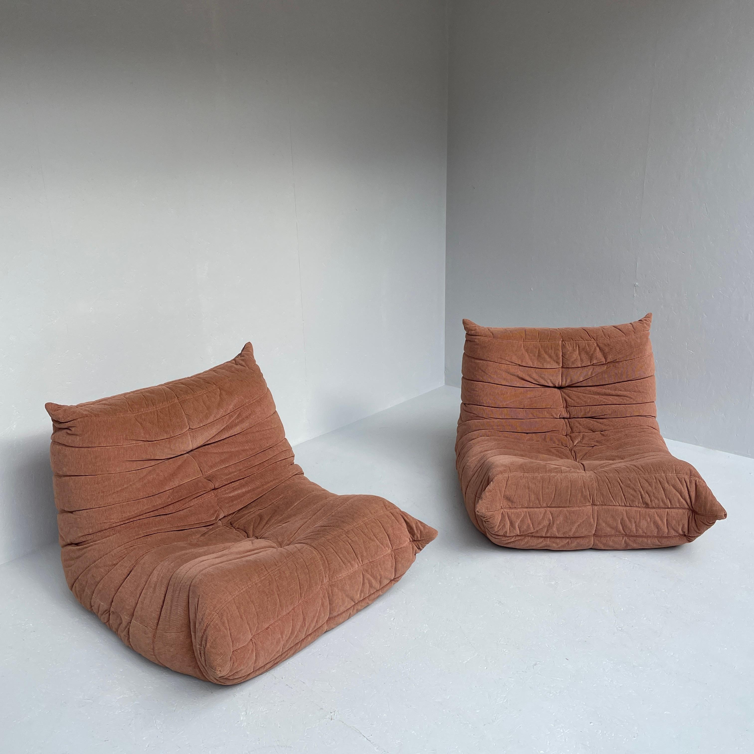 Late 20th Century Set of 2 Togo 1 Seaters by Michel Ducaroy for Ligne Roset in Original Fabric
