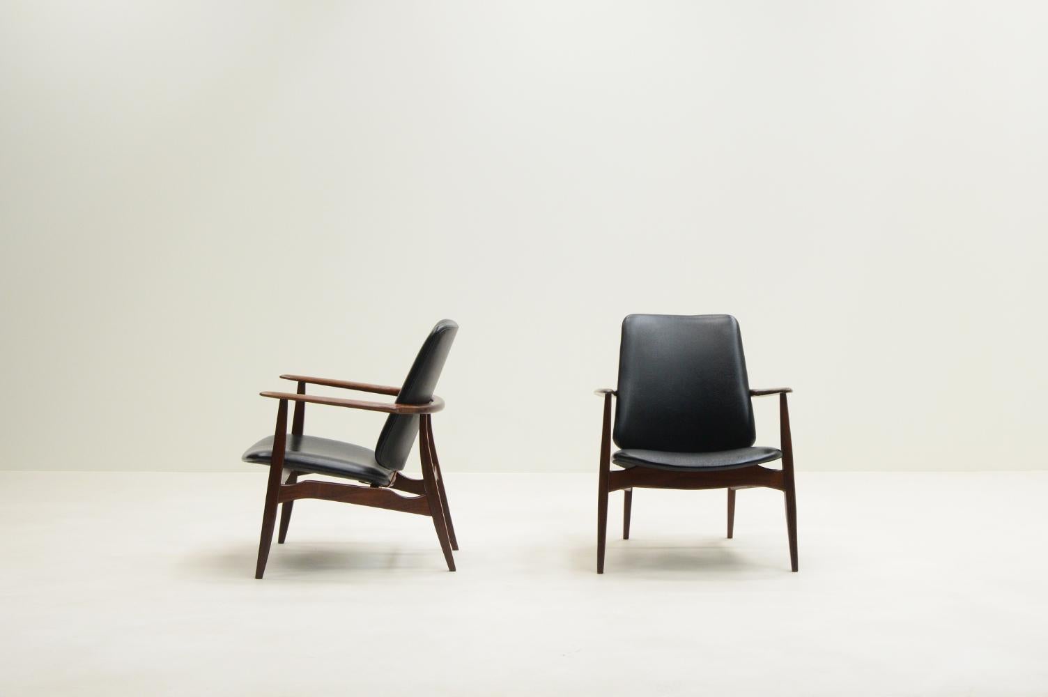 Mid-Century Modern Set of 2 “Tolga” chairs by Louis van teeffelen for Wébé, 1950s The Netherlands.