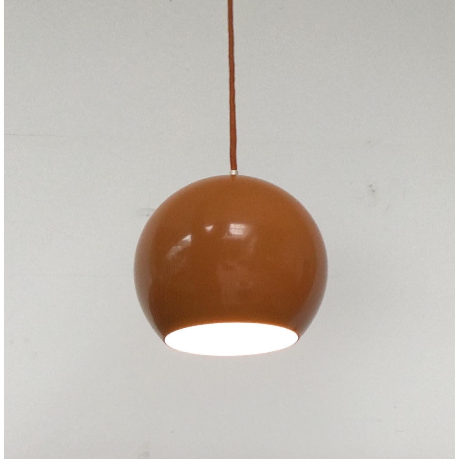 Set of 2 Topan Pendant Lamps by Verner Panton for Louis Poulsen, 1970s For Sale 4