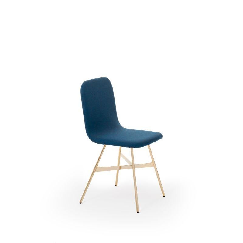 Set of 2, Tria gold upholstered, blu by Colé Italia with Lorenz & Kaz
Dimensions: H 82.5, D 52, W 58 cm
Materials: plywood chair; golden metal legs, upholstered fabric C

Also available: tria; 3 legs, with cushion, black, gold, simple, stool,