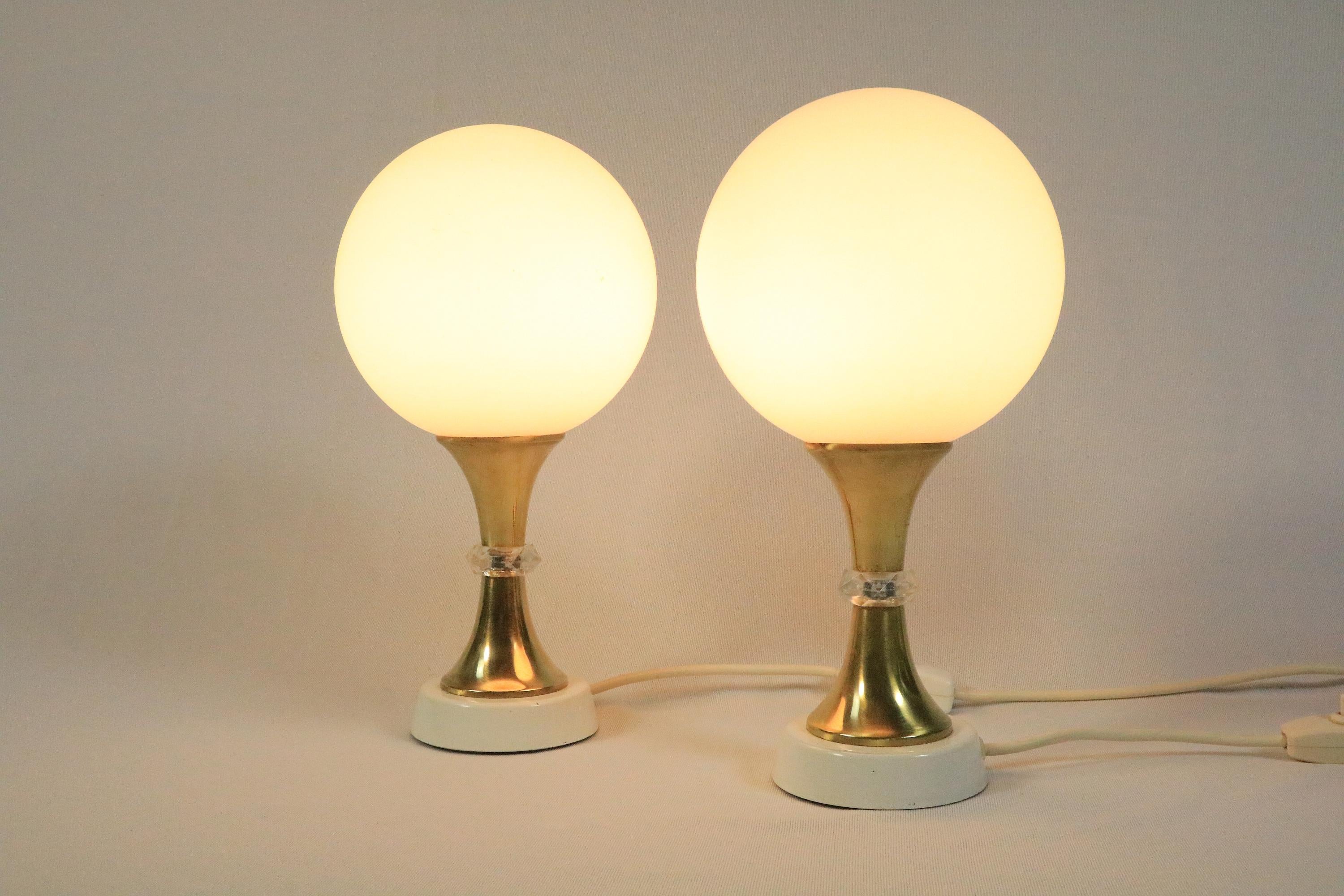 Set of 2 Tulip Base Table Lamps, Brass / Glass, Mid-Century, Germany For Sale 1