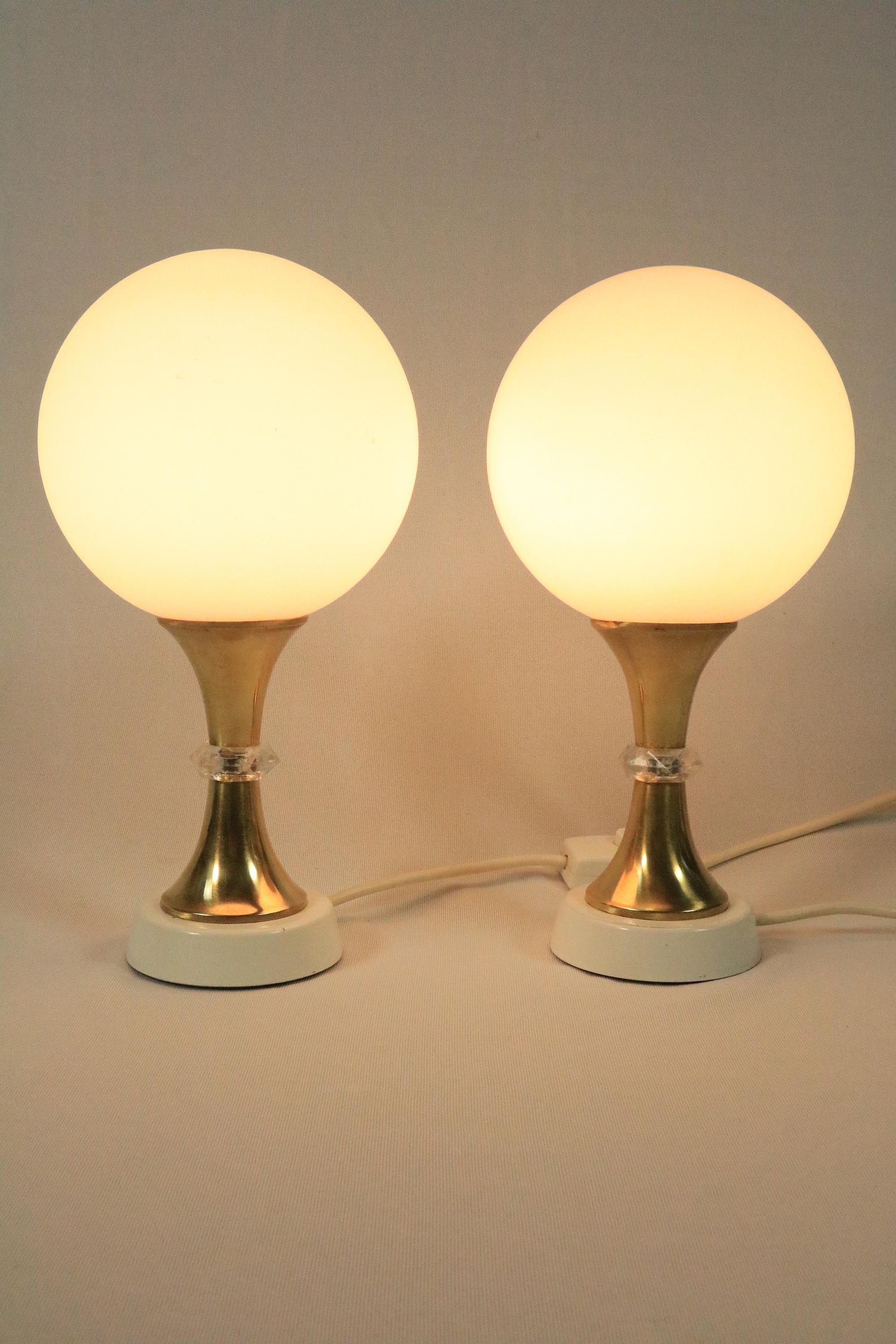 Set of 2 Tulip Base Table Lamps, Brass / Glass, Mid-Century, Germany For Sale 3