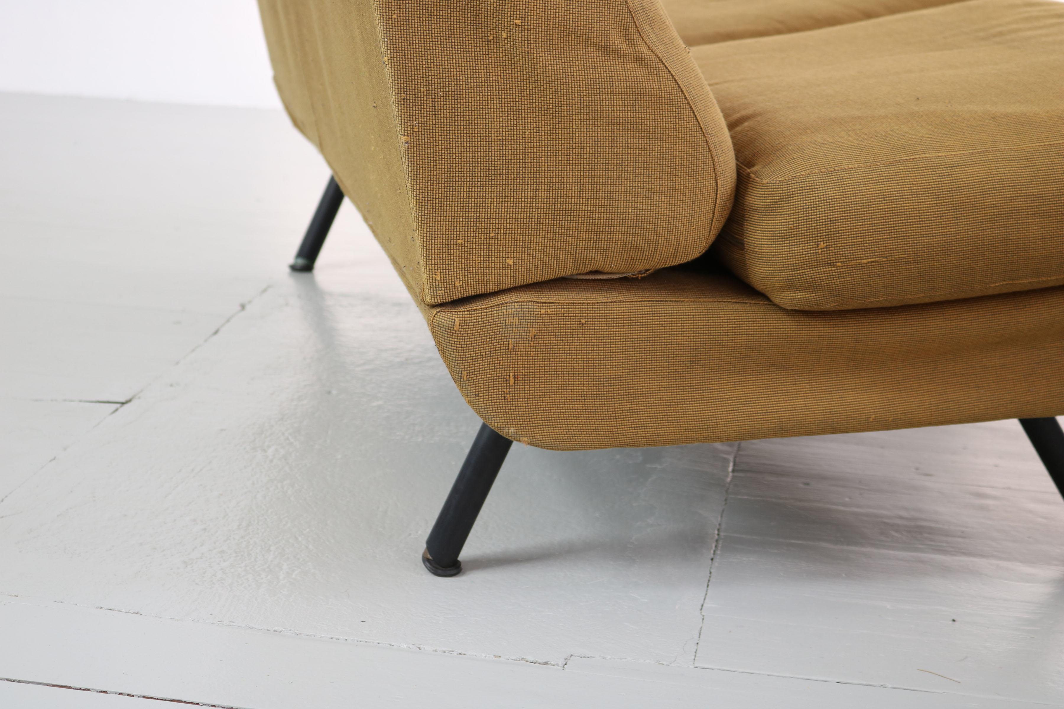 Set of 2 Two - Seater Sofas 