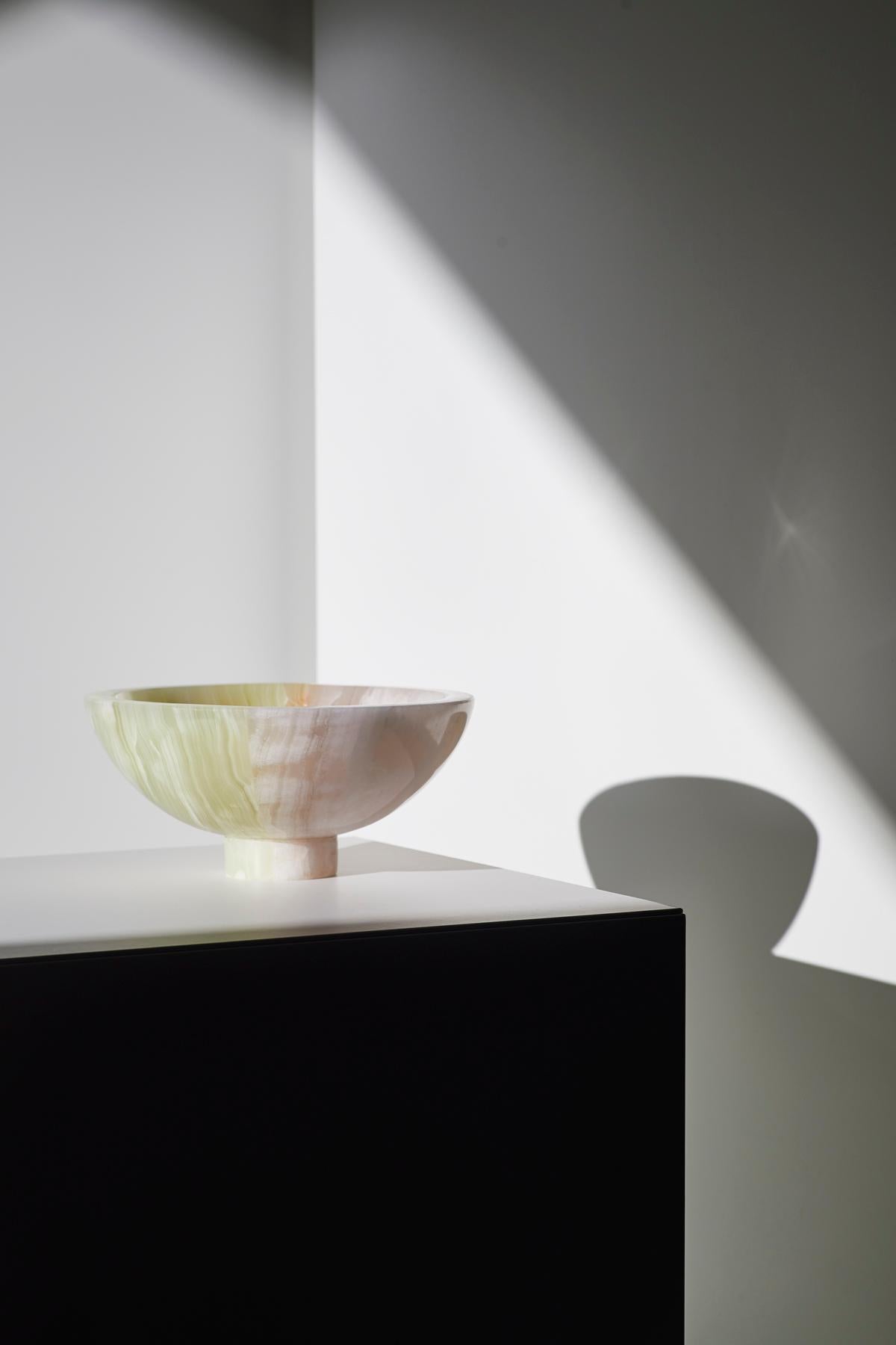 Modern Set of 2 Twosidestory Bowl by Lisette Rützou