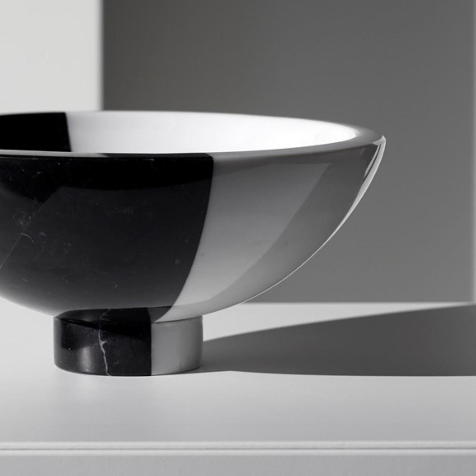 Modern Set of 2 Twosidestory Bowl by Lisette Rützou For Sale