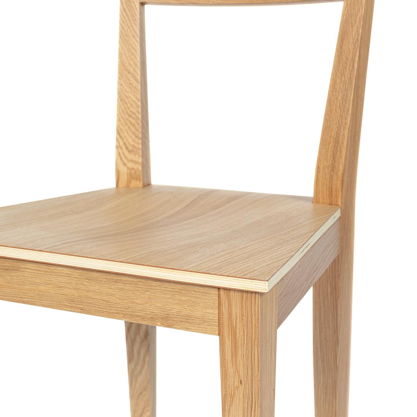 Italian Set of 2 Umbra Oak Chairs