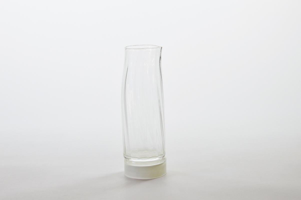 Moderne Ensemble de 2 carafes et verres uniques en verre de l'Atelier George en vente